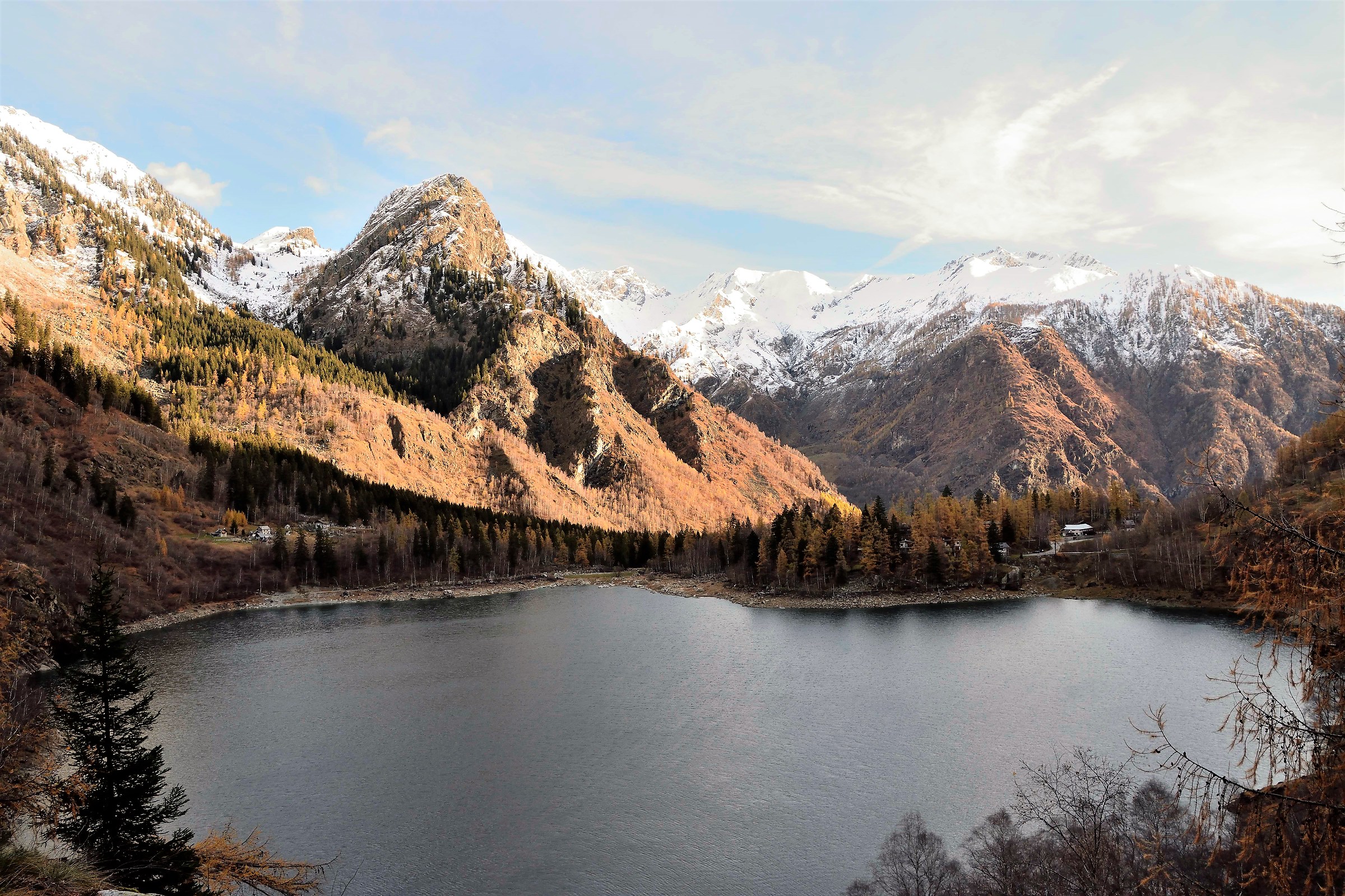 Lake Antrona from the path to Campliccioli