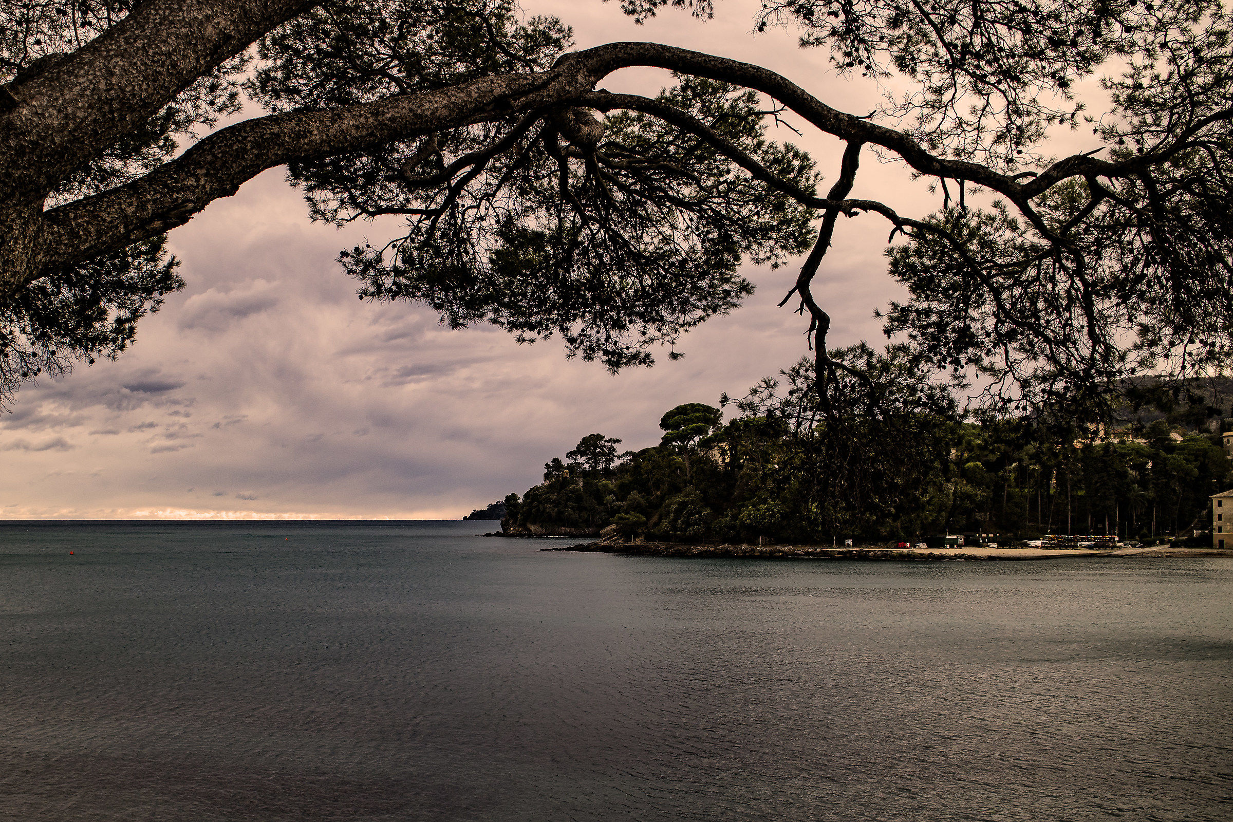 La in fondo Portofino