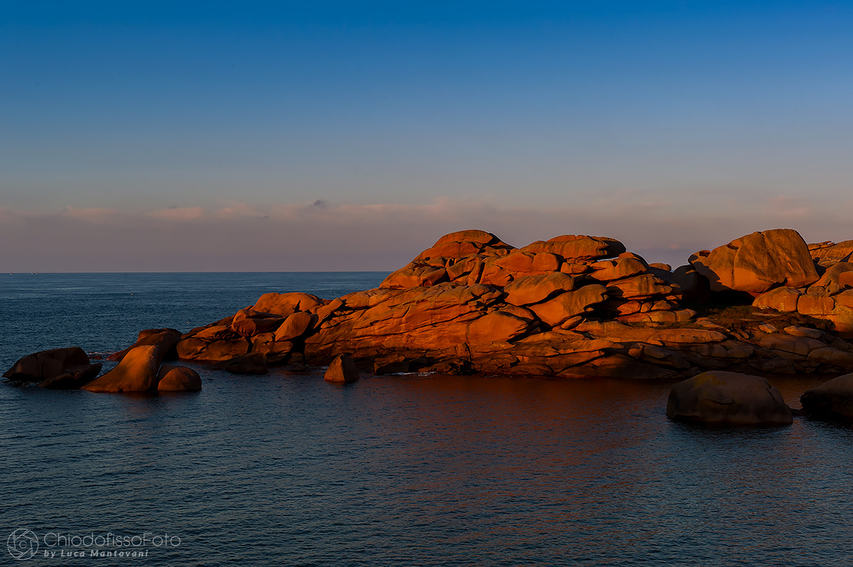 Sunset on pink granite coast at Ploumanac'h
