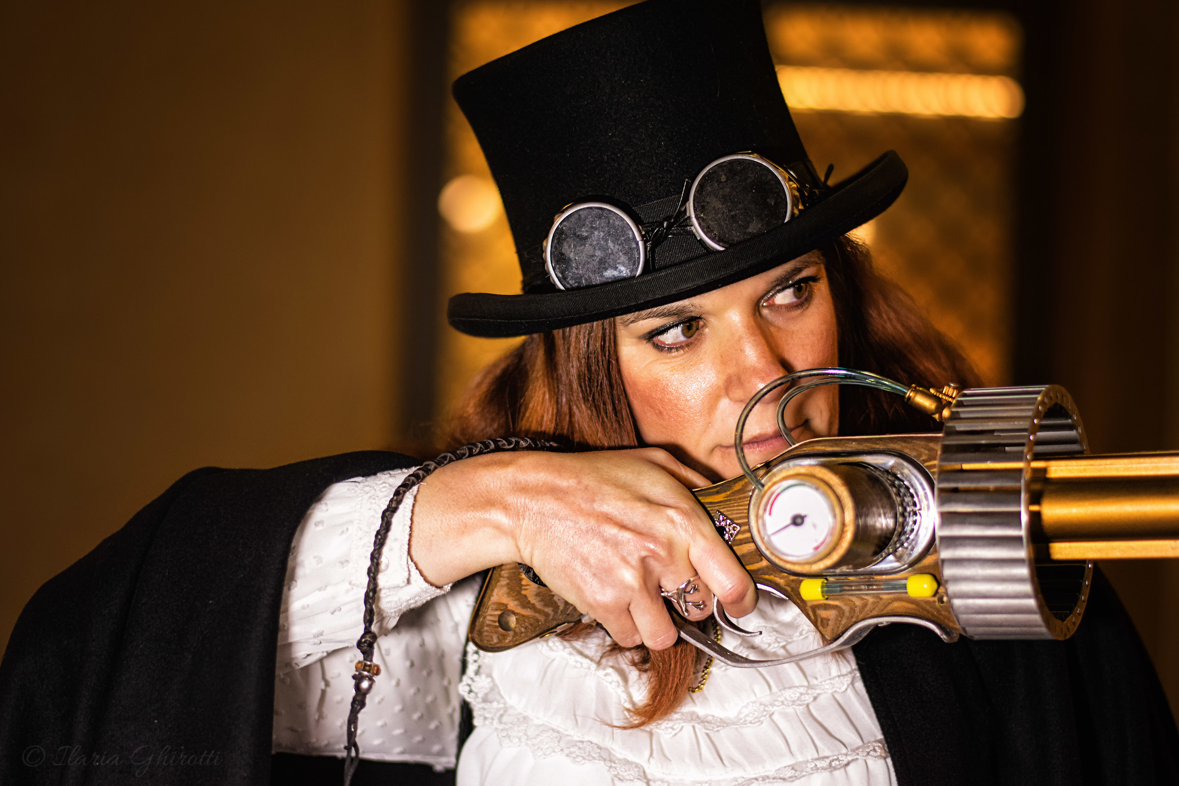 La cacciatrice steampunk