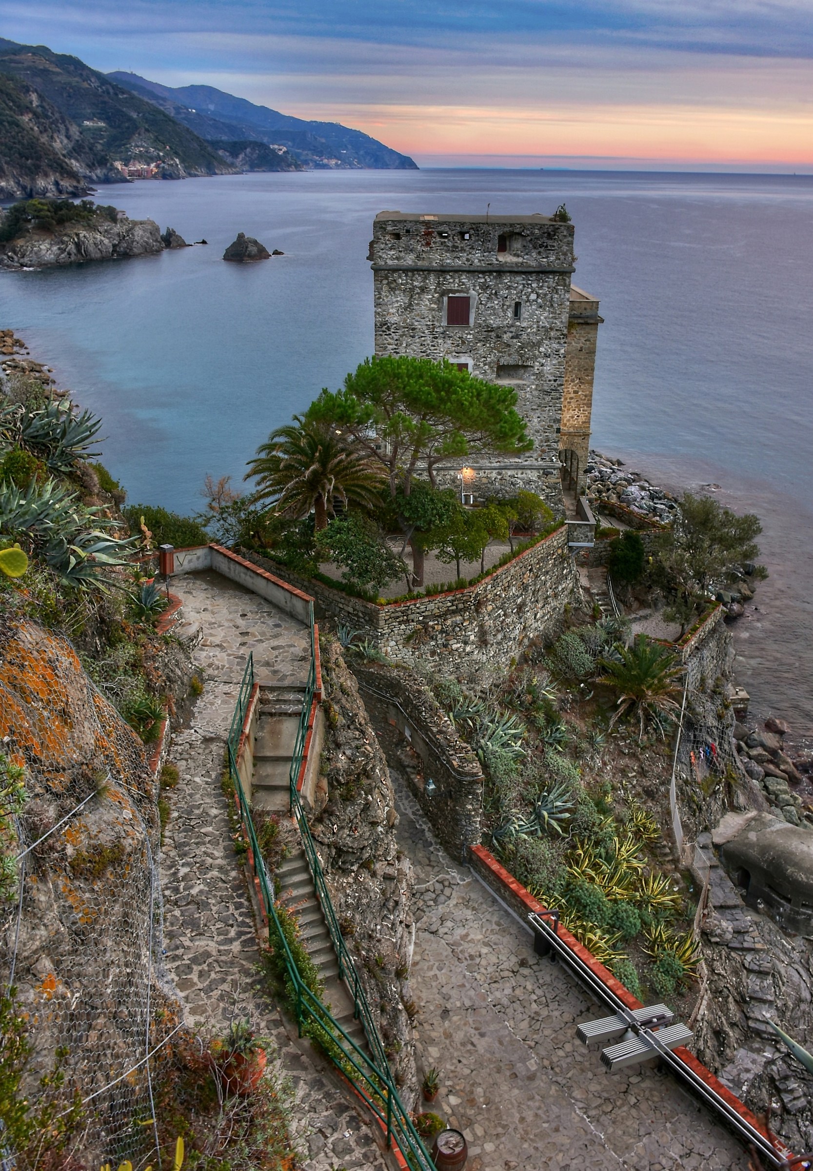 Monterosso to the sea