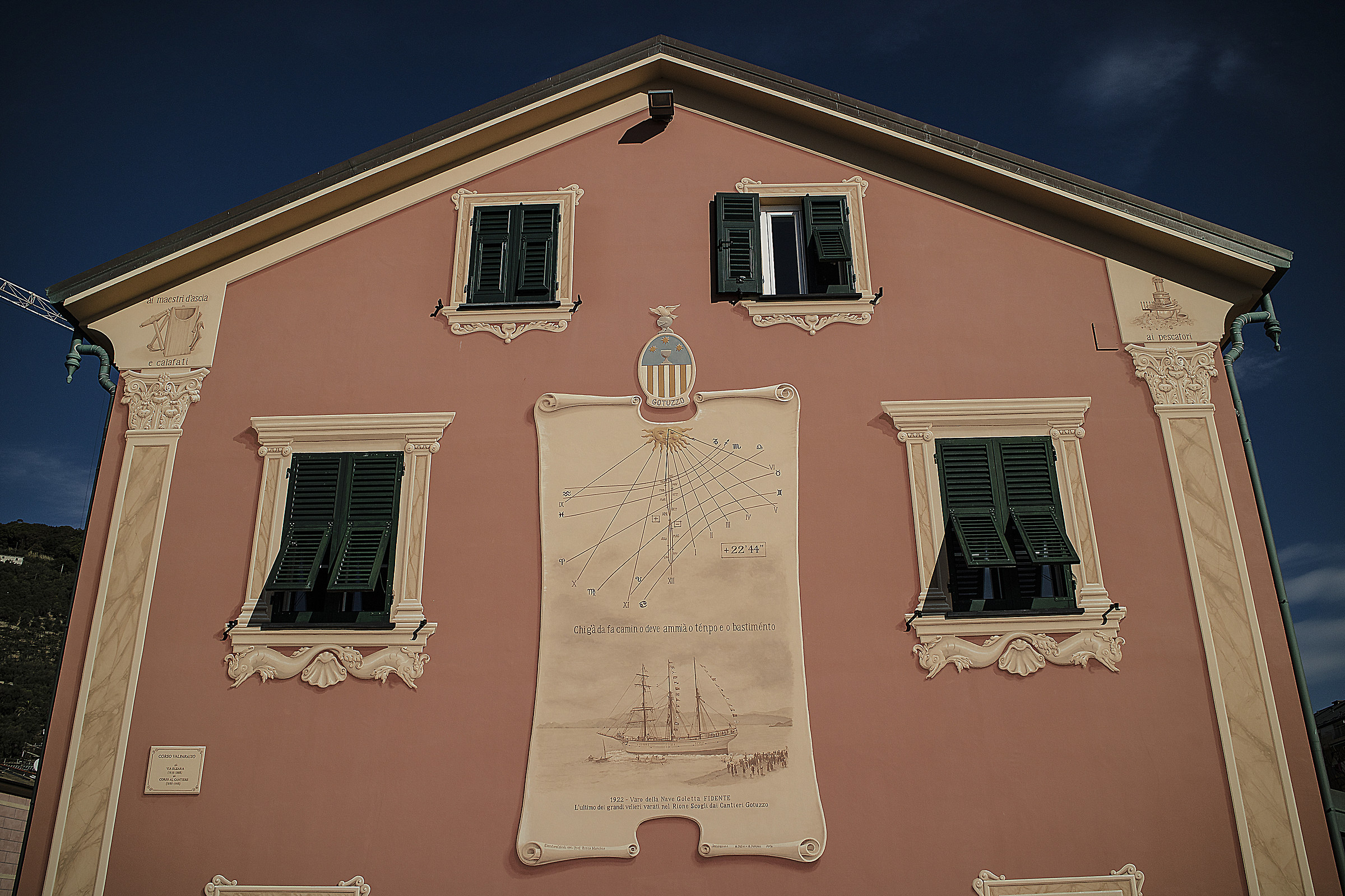 house with hourglass