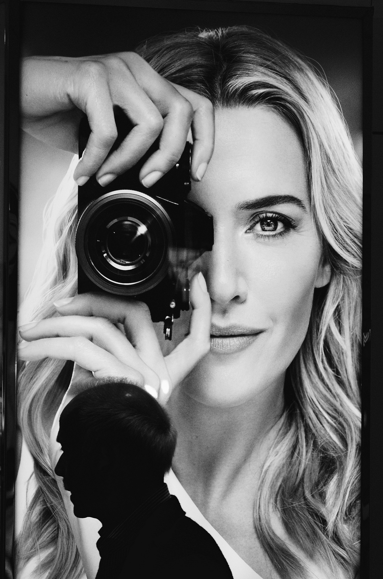 Please, I'm not photogenic .....