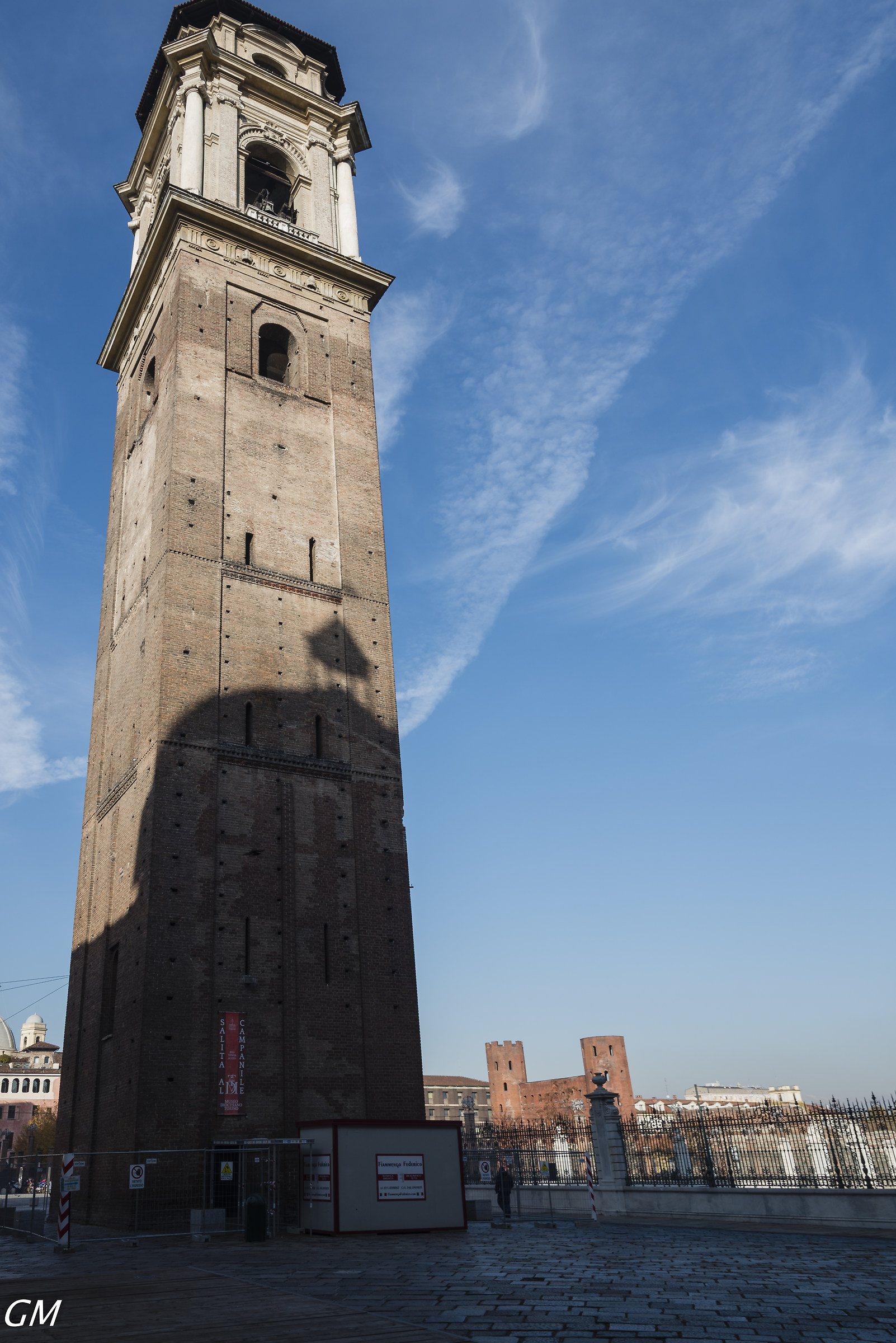Torre campanaria del duomo di Torino