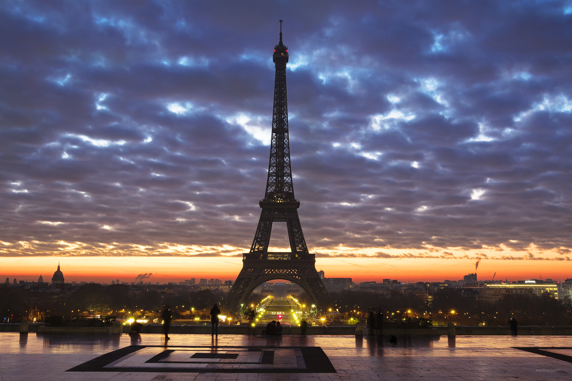 a winter morning in Paris