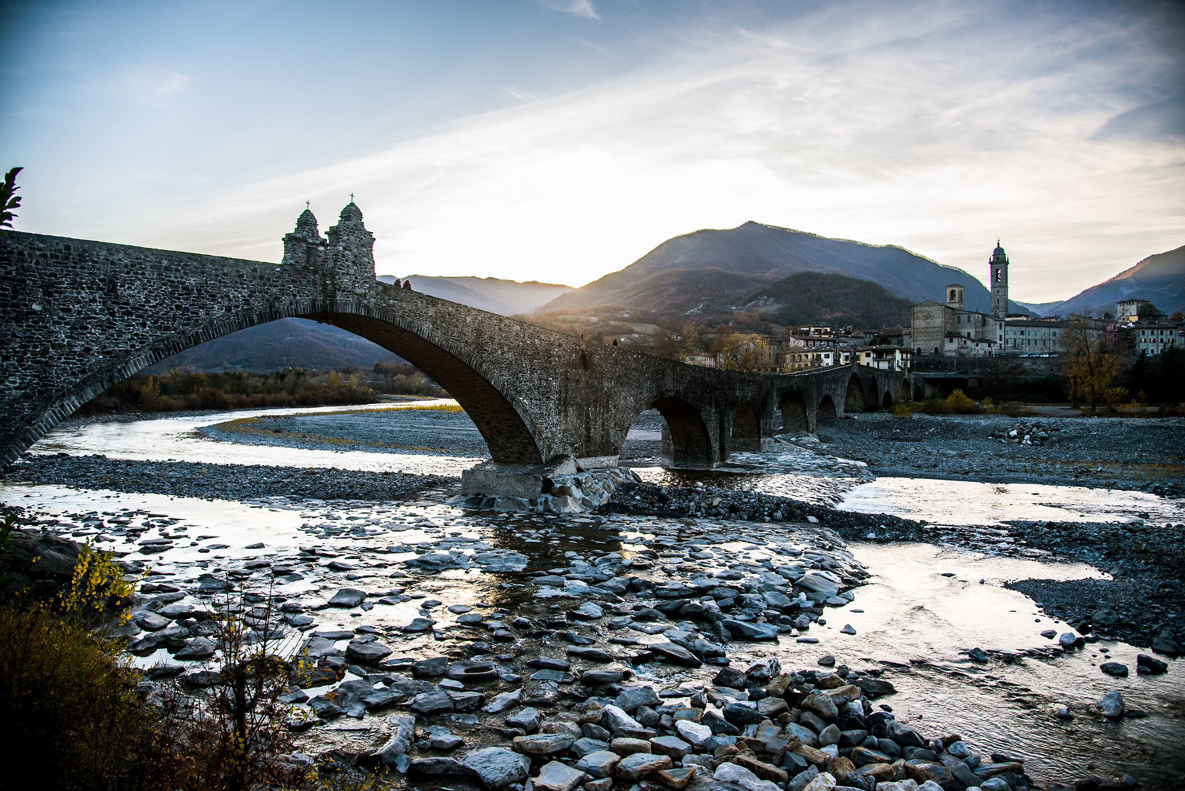 ponte del diavolo bobbio prov picenza novembre 2017
