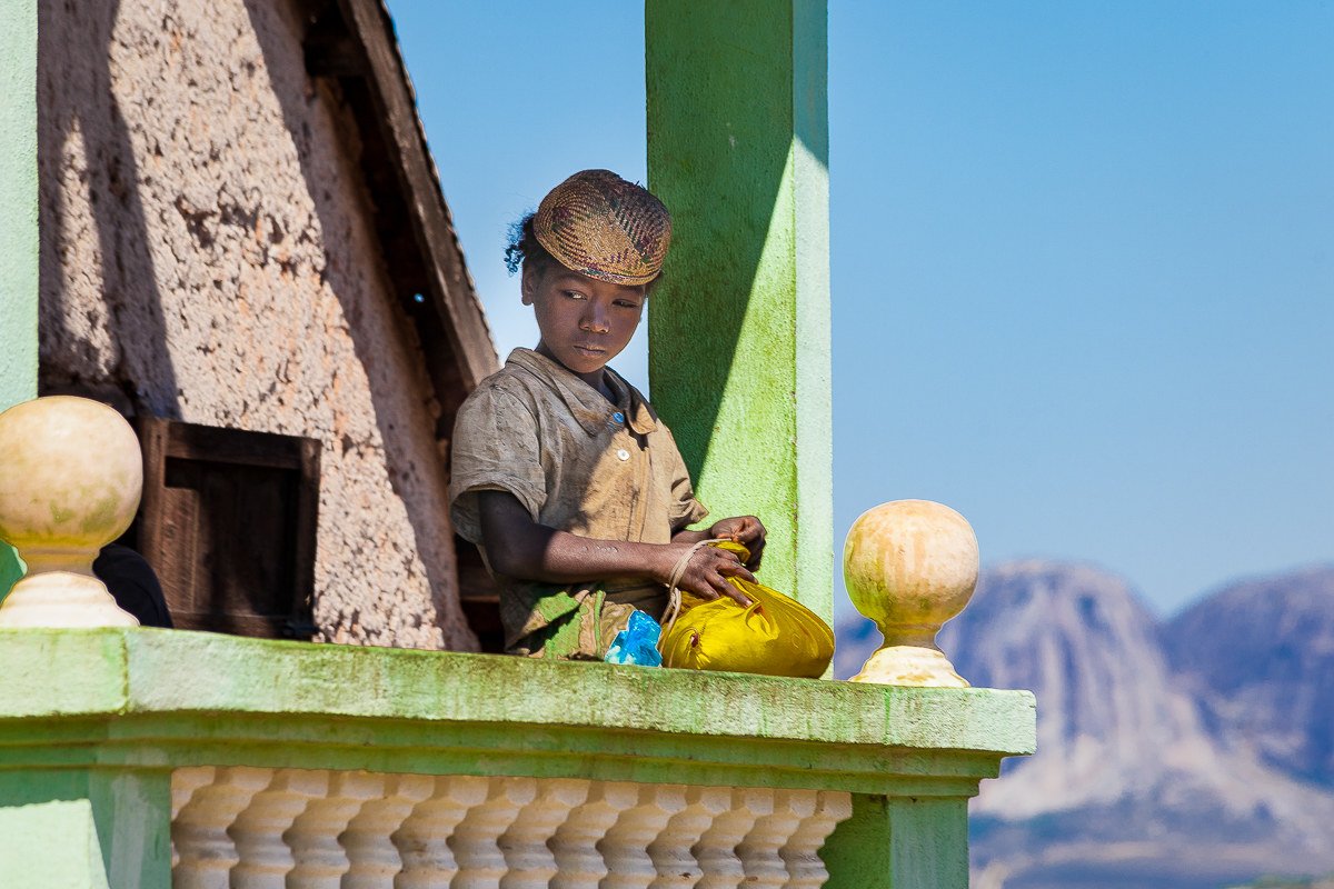 Madagascar, villaggio: "fiore di fango"