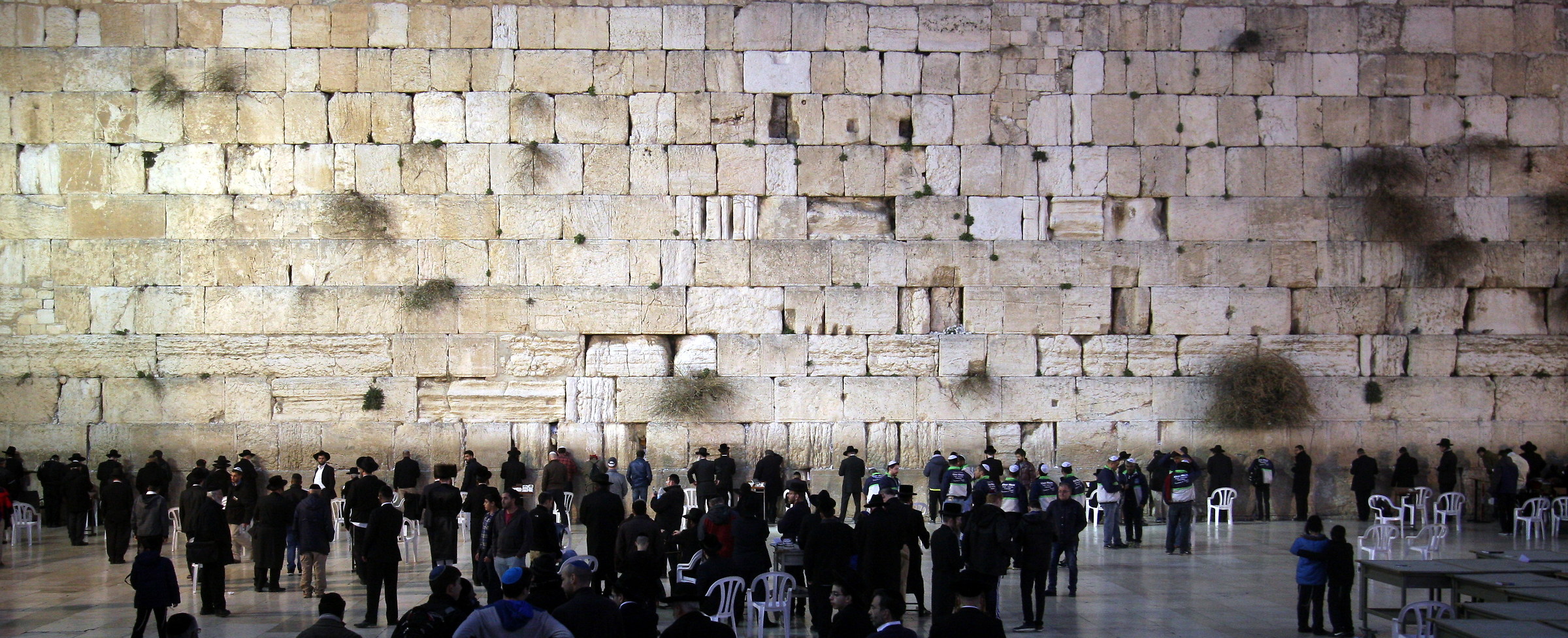 4309 - Wailing wall