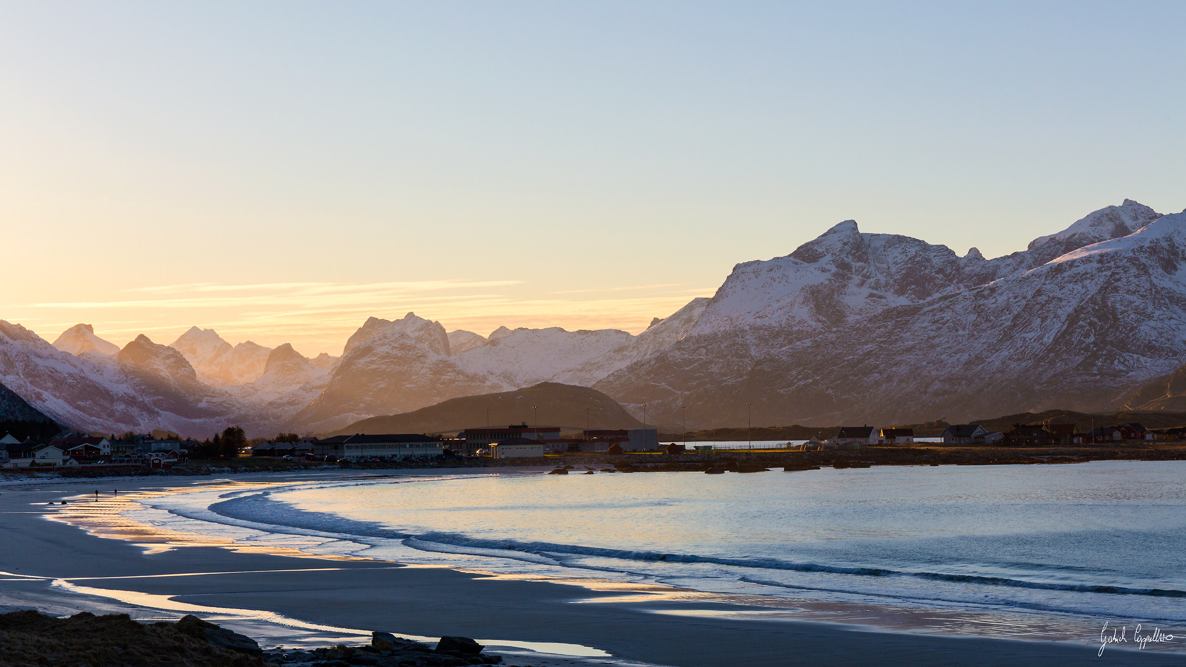 Spiagge oltre il circolo polare