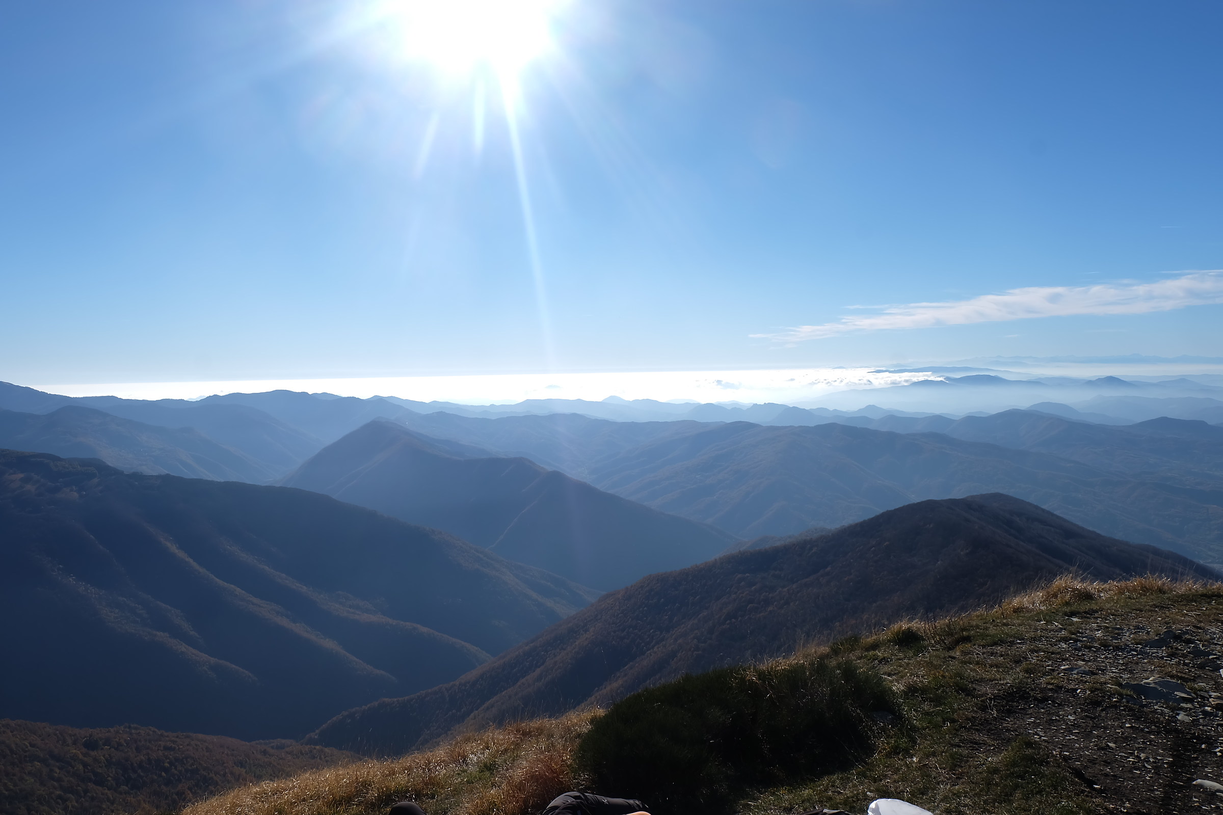 On the summit ... the look is lost ....