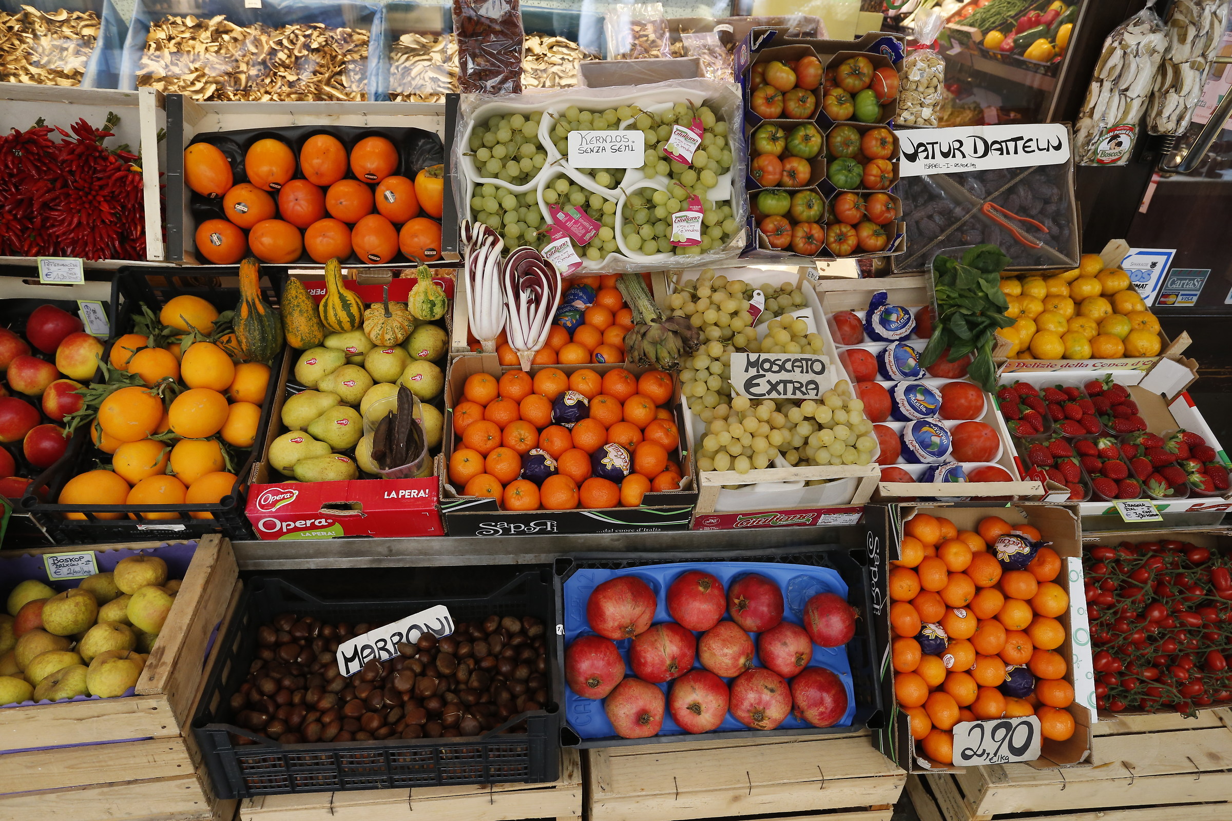 Frutta ai mercatini di Bressanone