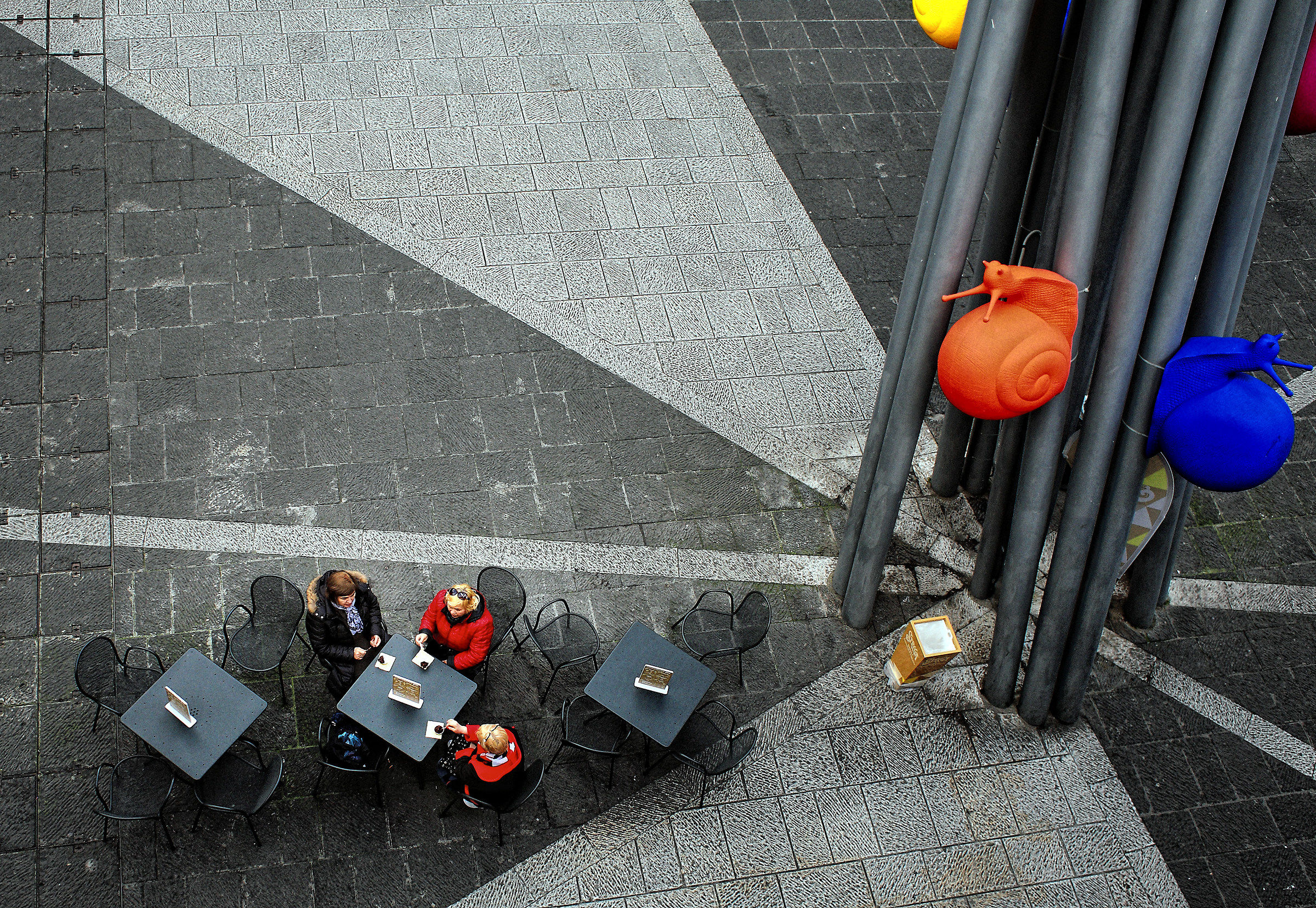 Geometries and colors