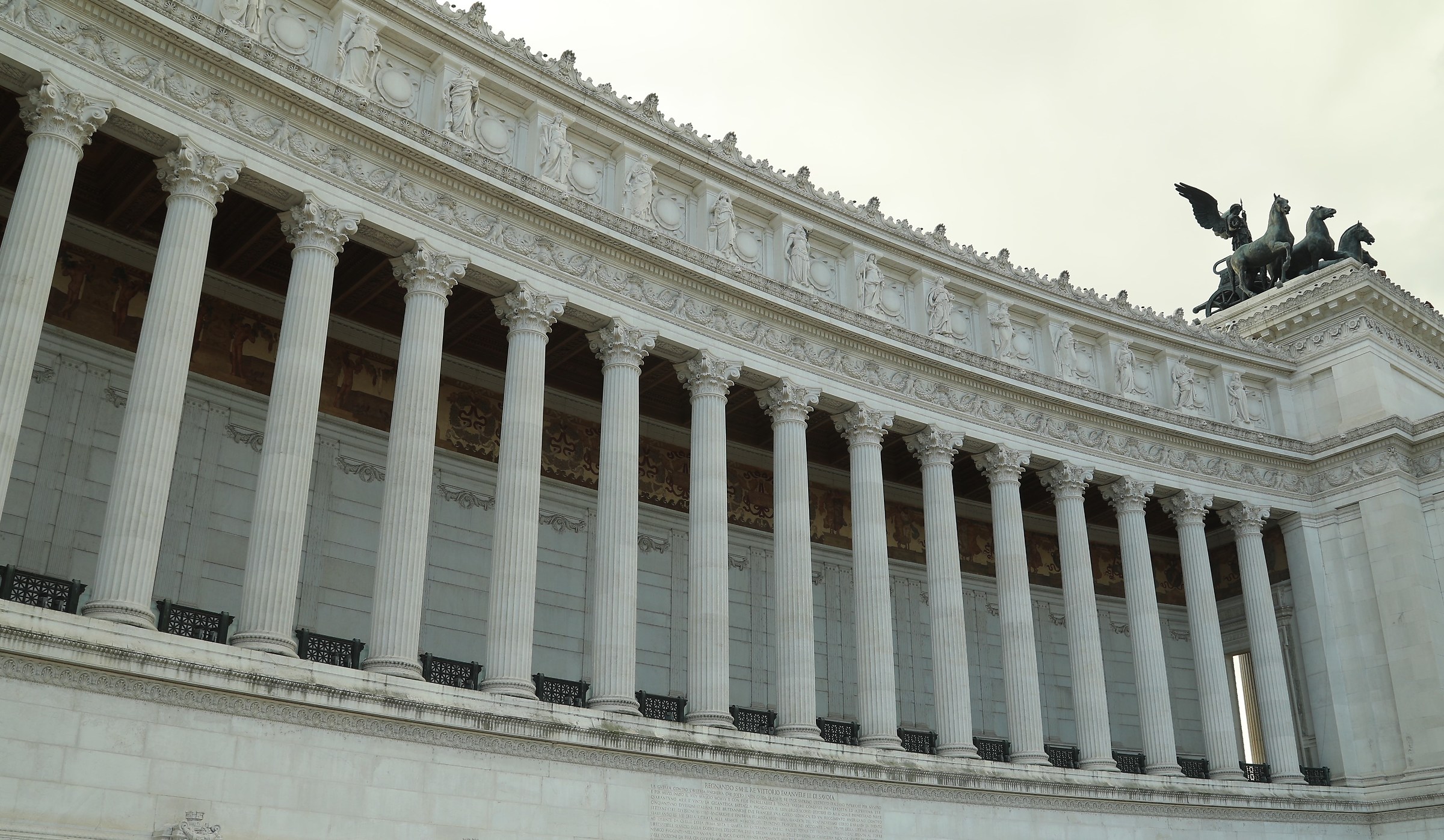 Rome collared Altar of the Homeland