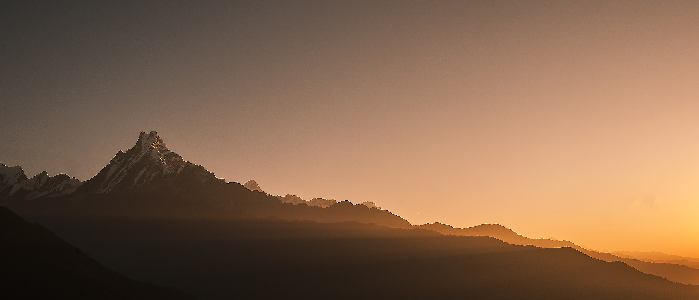 Sunrise over Machapuchare