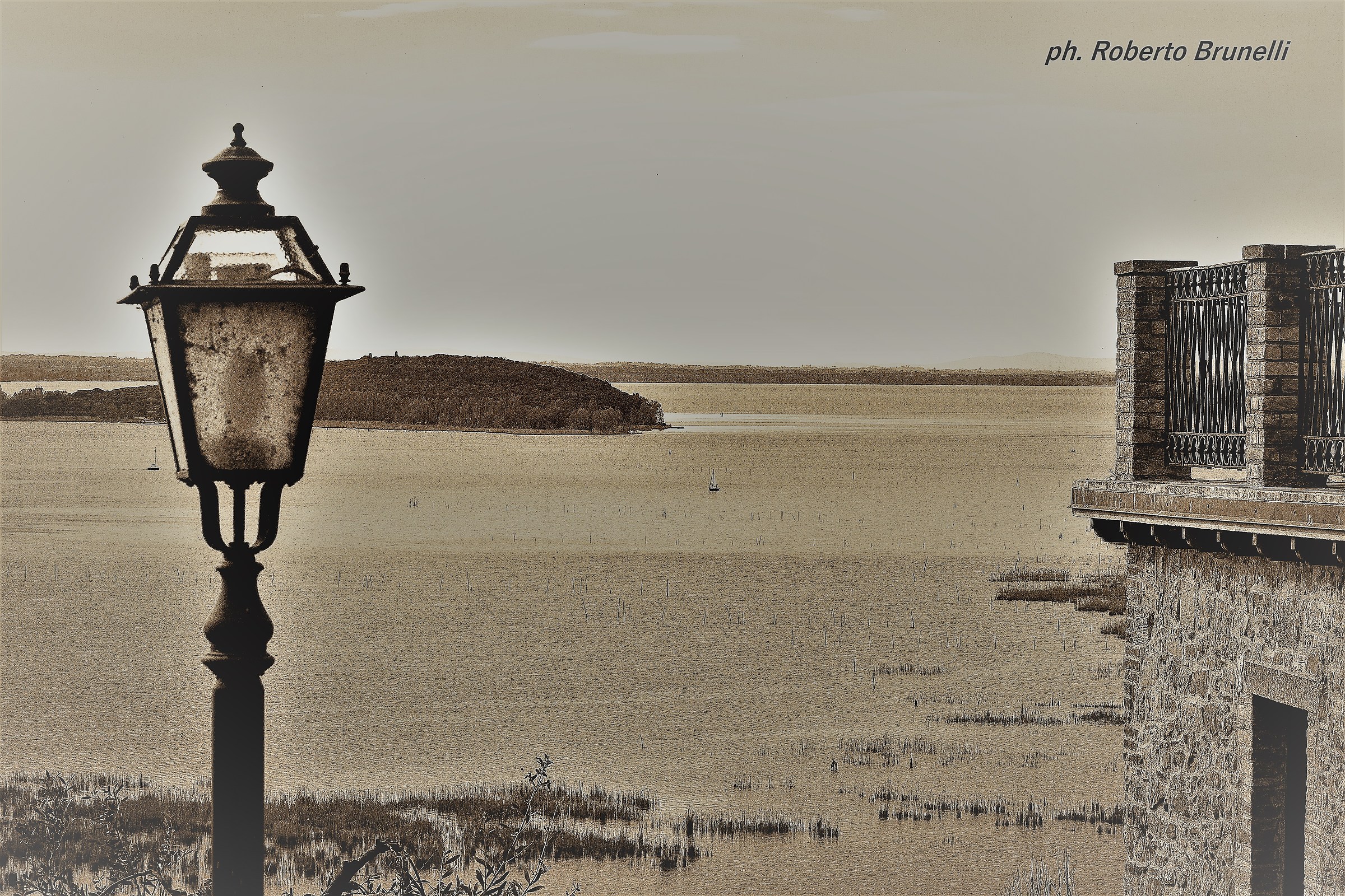 Lake Trasimeno view from S.Savino (pg)