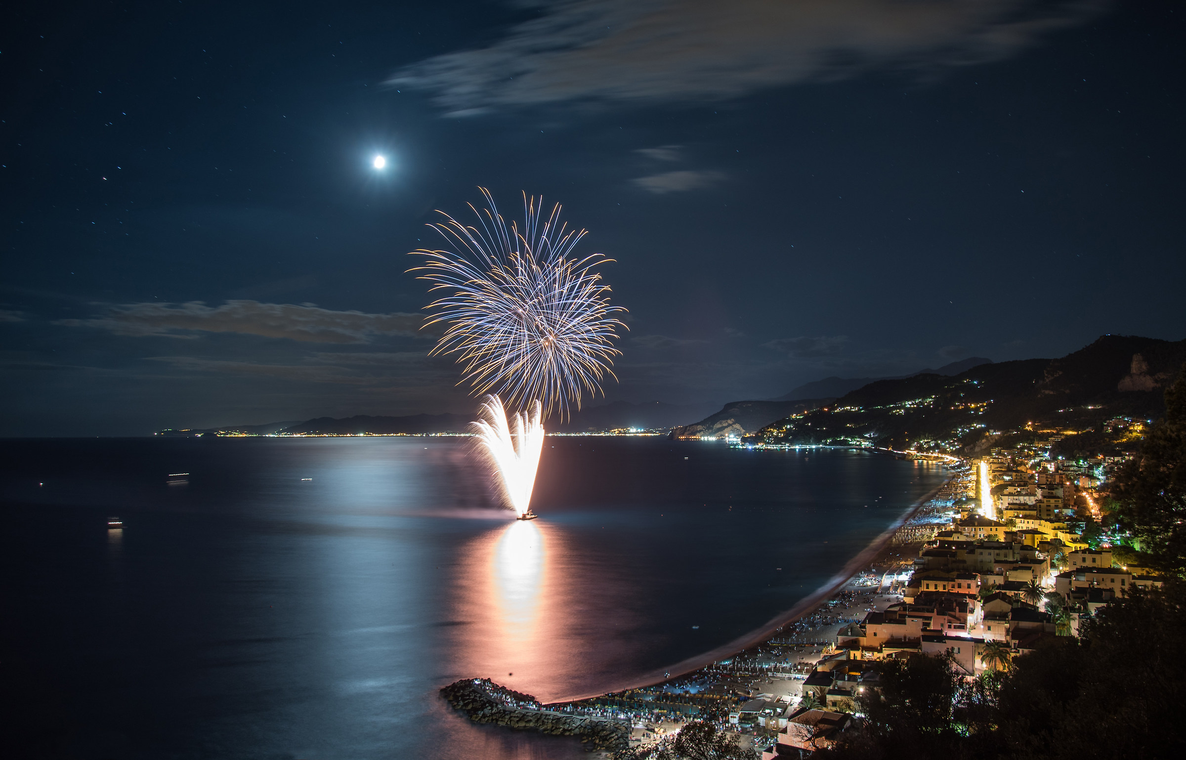 Fuochi artificiali a Varigotti