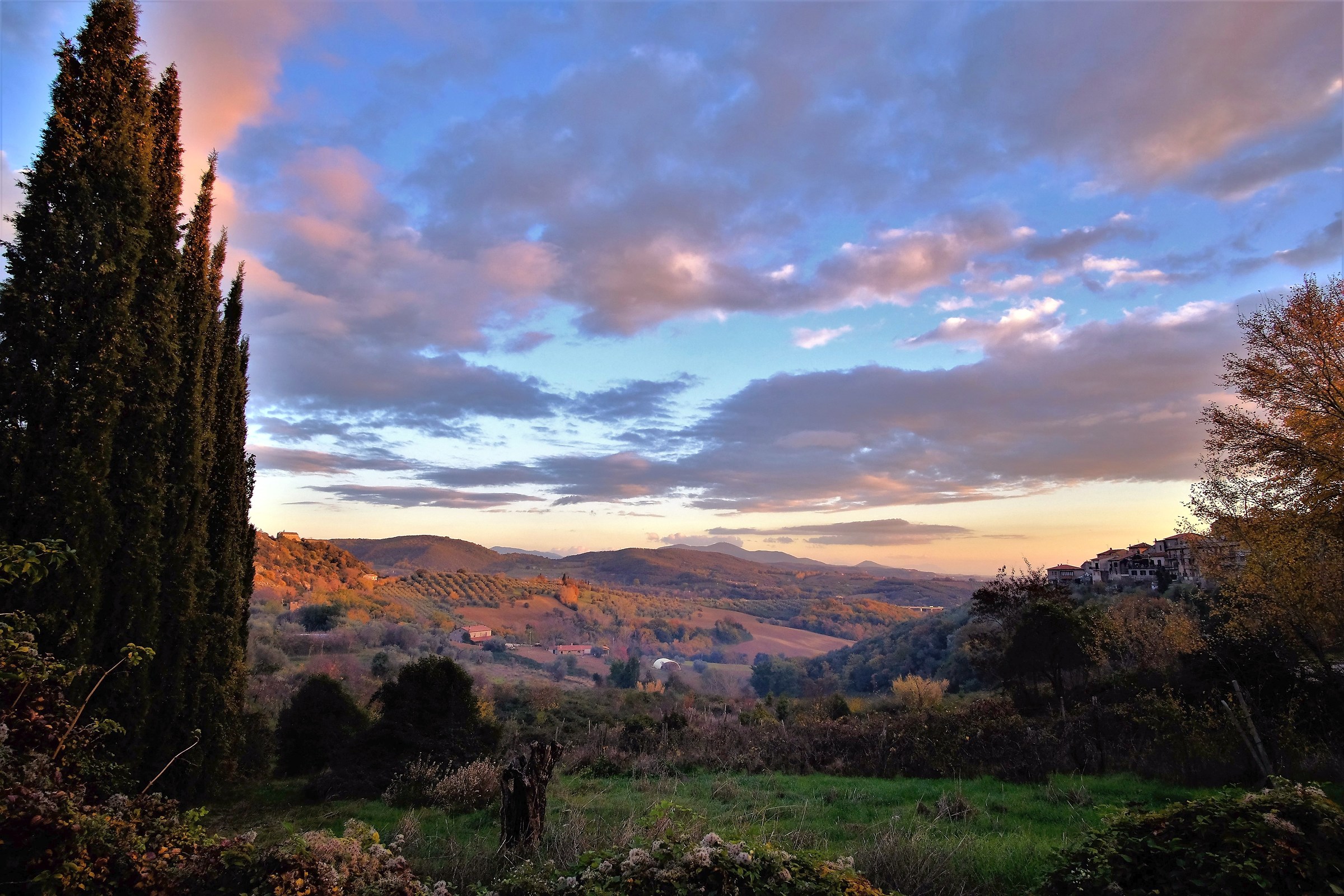 Vista dalla strada per Amelia