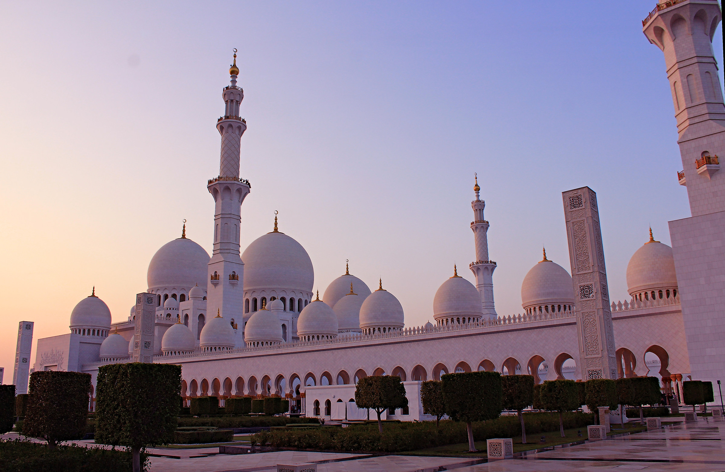 La grande Moschea bianca di Abu Dhabi