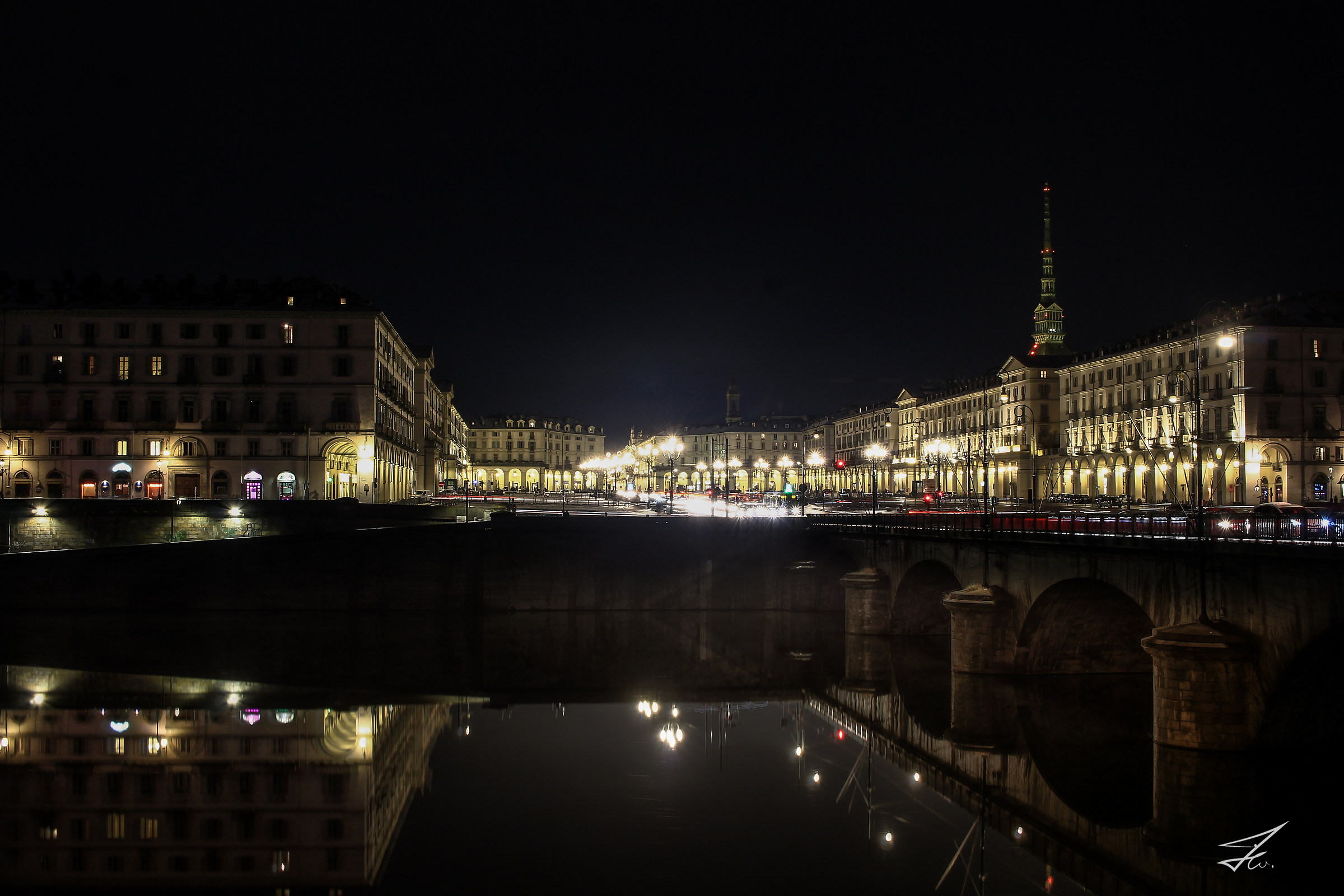 Turin Night
