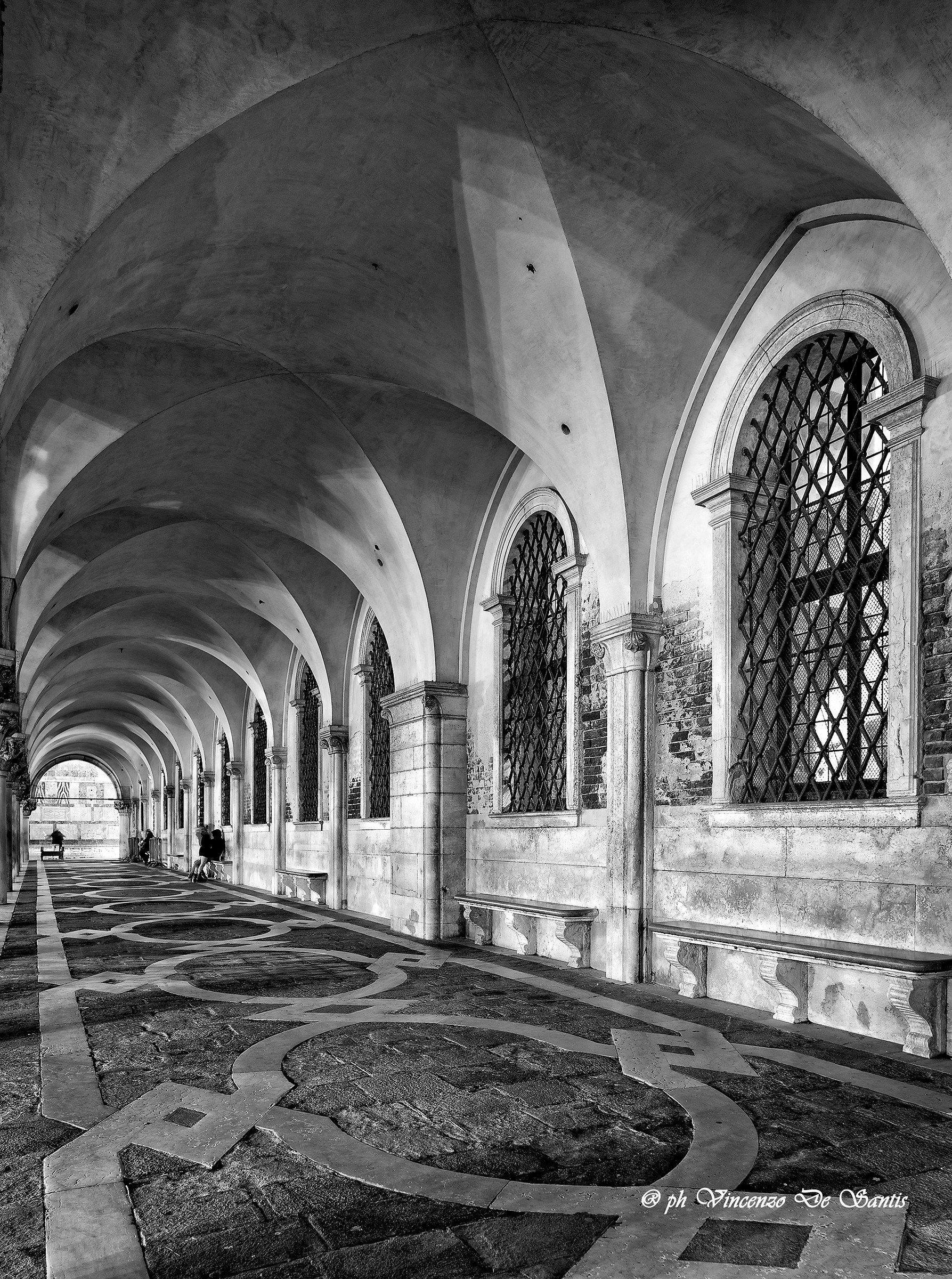 sottoportico Palazzo Ducale in Venezi