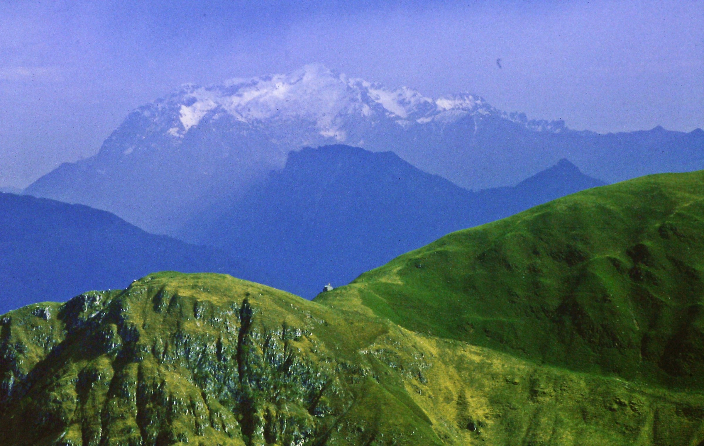 1080 - i pascoli dell'azzurro