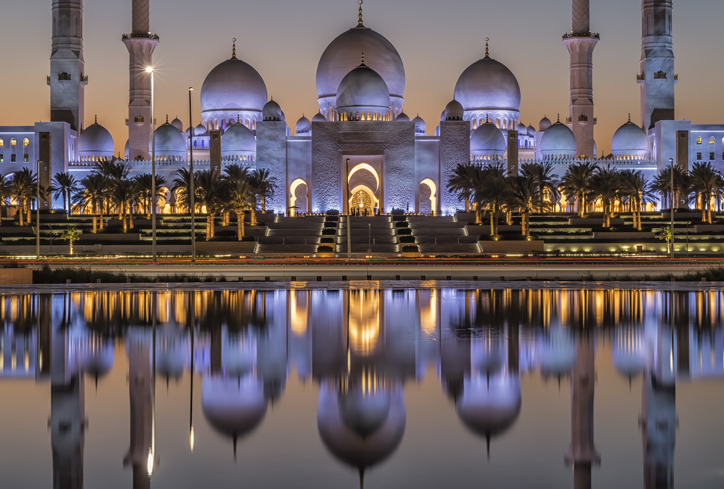 Sheikh Zayed Grand Mosque - Abu Dhabi