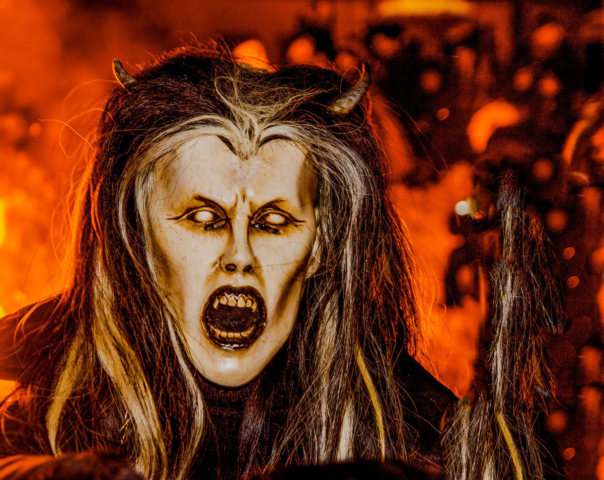 Krampus a Cave del Predil (ud)