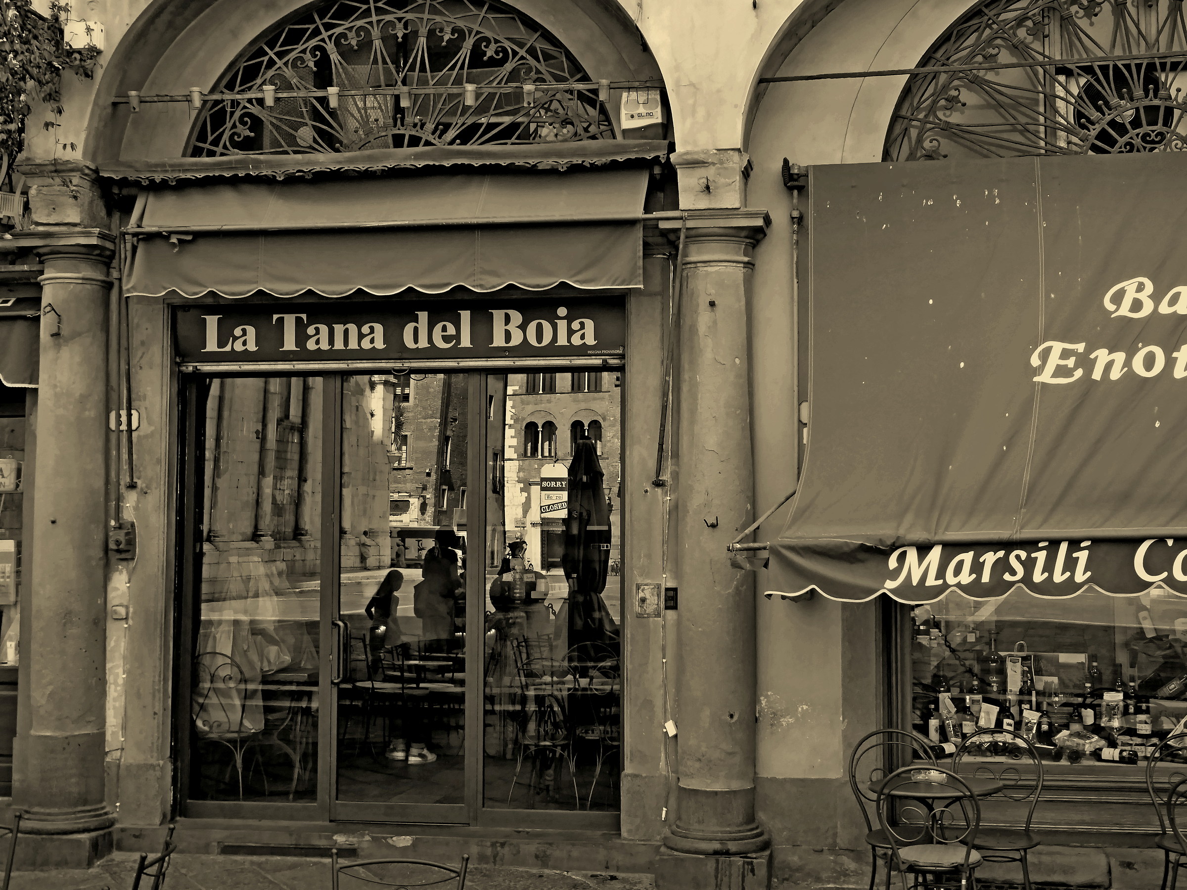 Lucca - Piazza dell'Anfitreatro