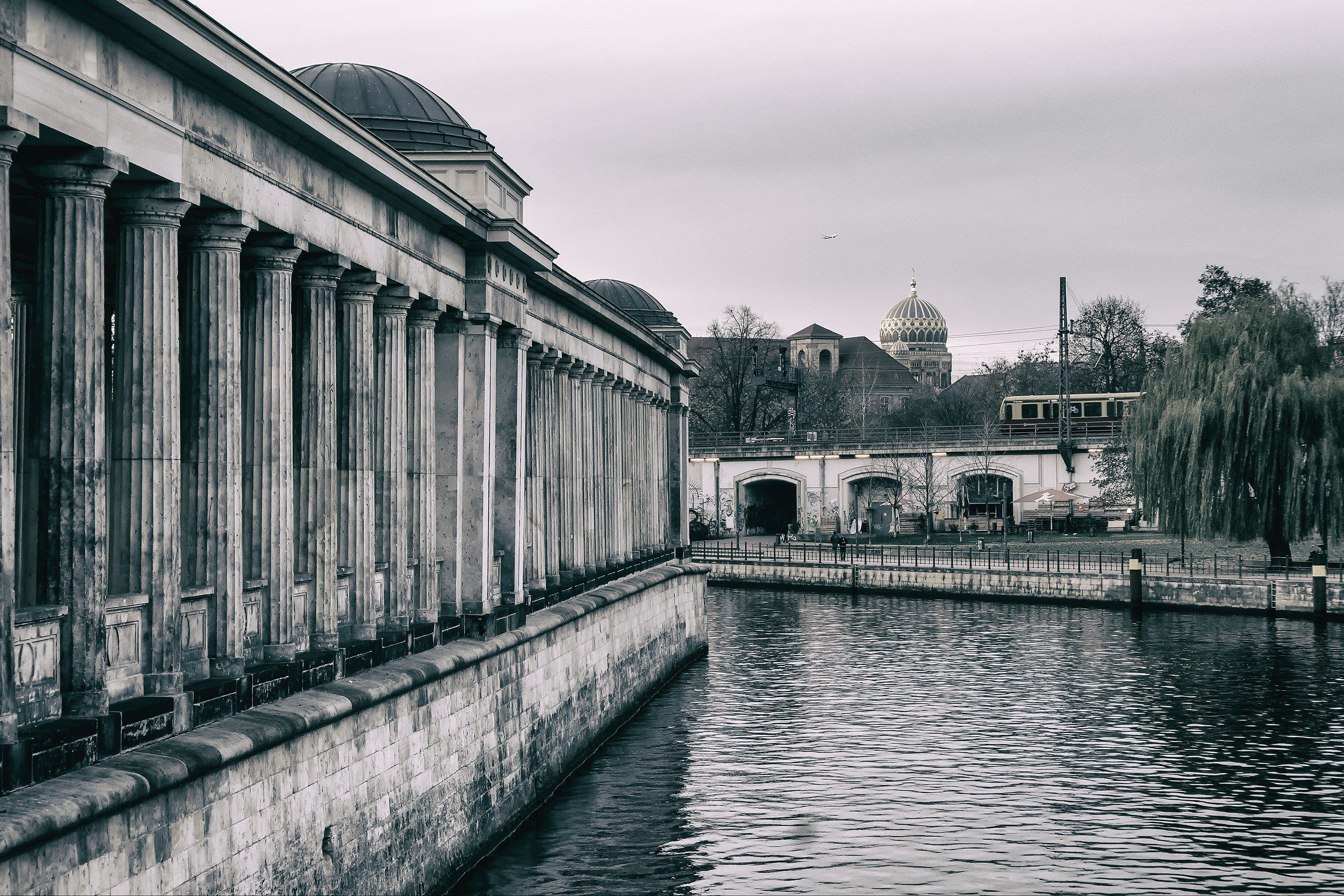 Museumsinsel, neue synagoge..und tram