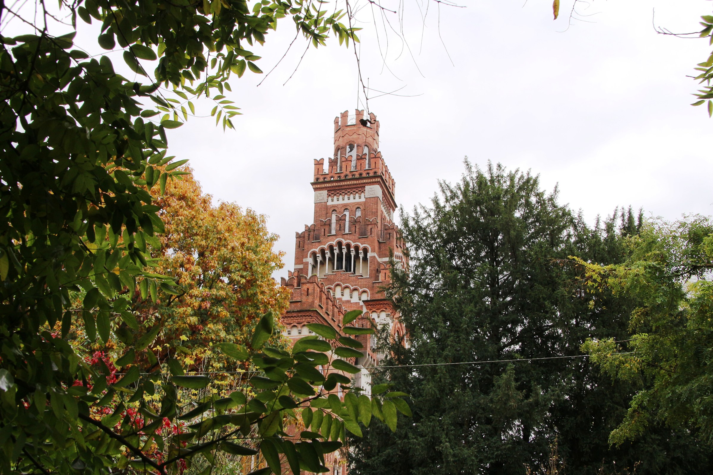 the tower of Villa Crespi