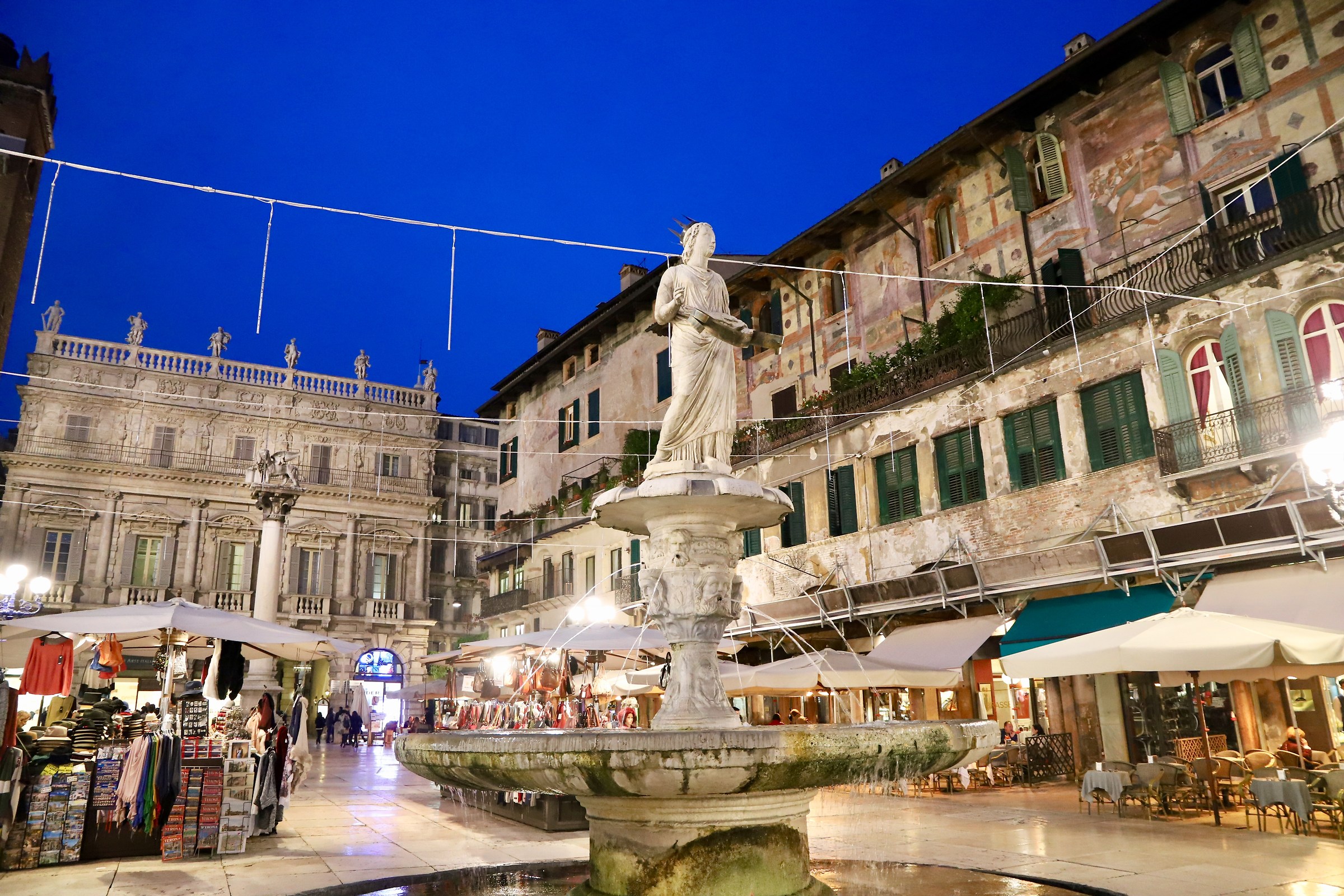 Verona, Piazza delle Erbe