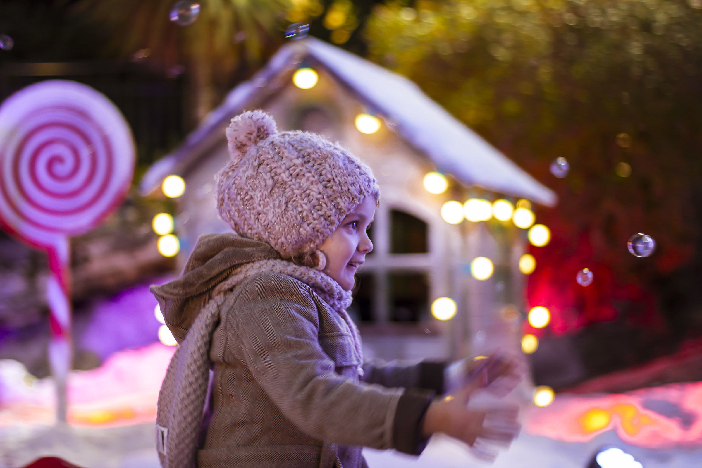 Santa, hurry up .....