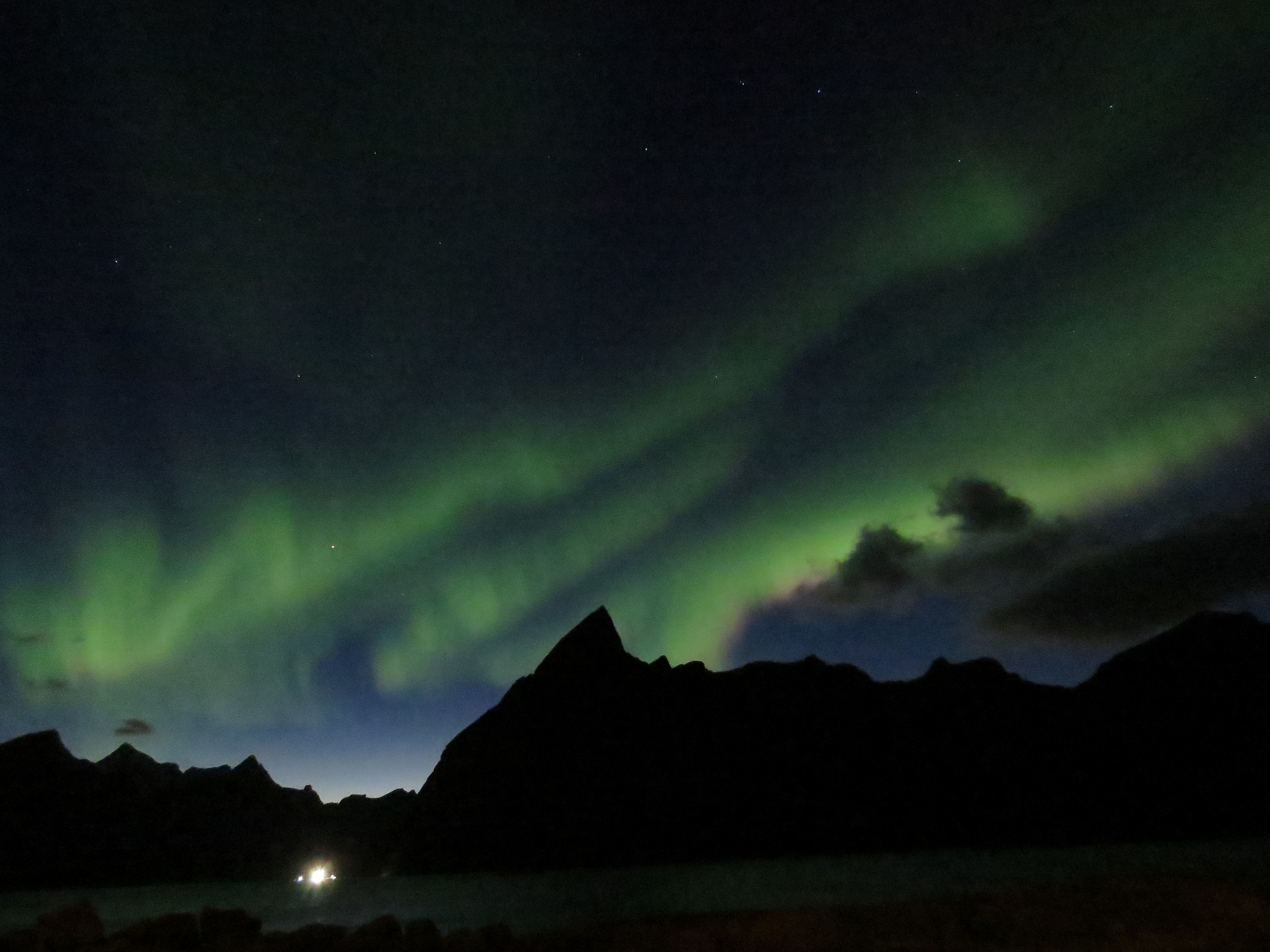 Big and stunning Northern Lights, Reine 2015