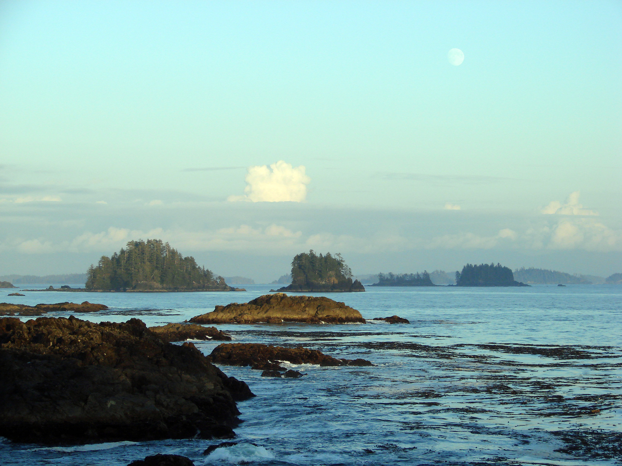 Vancouver Island. Tofino. Broken Islands.