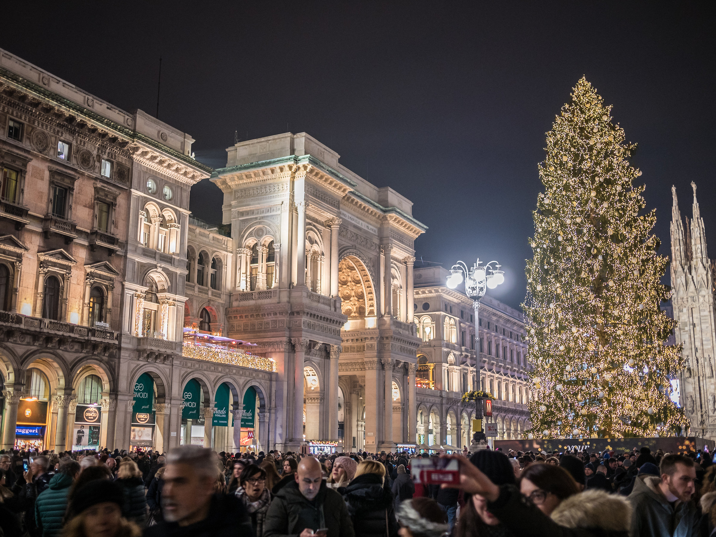 Christmas in Milan - 3