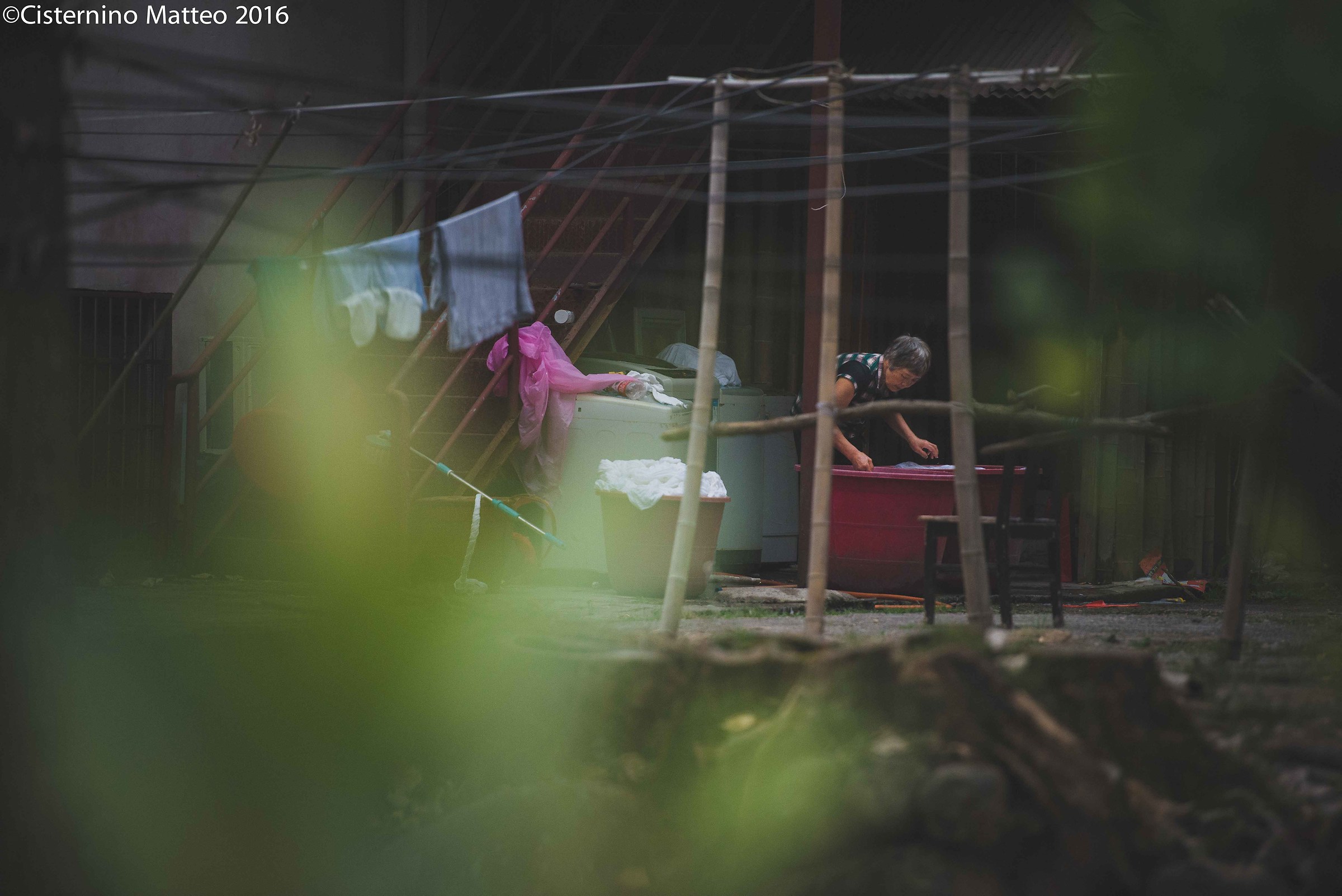 ... washing clothes, Wulingyuan, Zhangjiajie