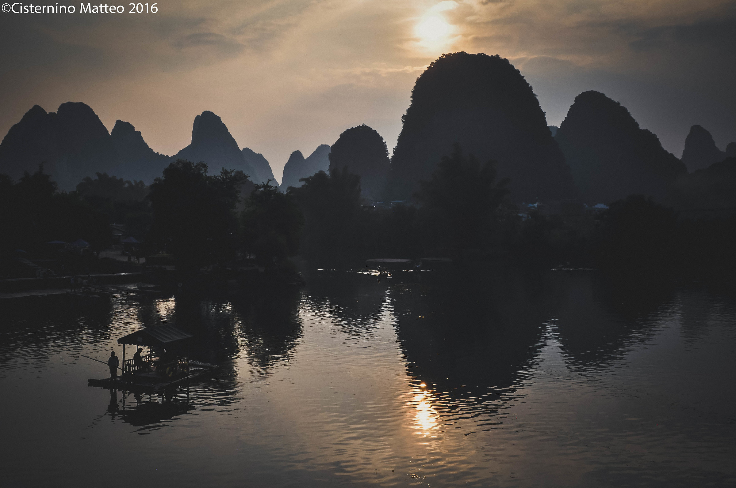 Yulong River ??? Yangshuo, Guilin China