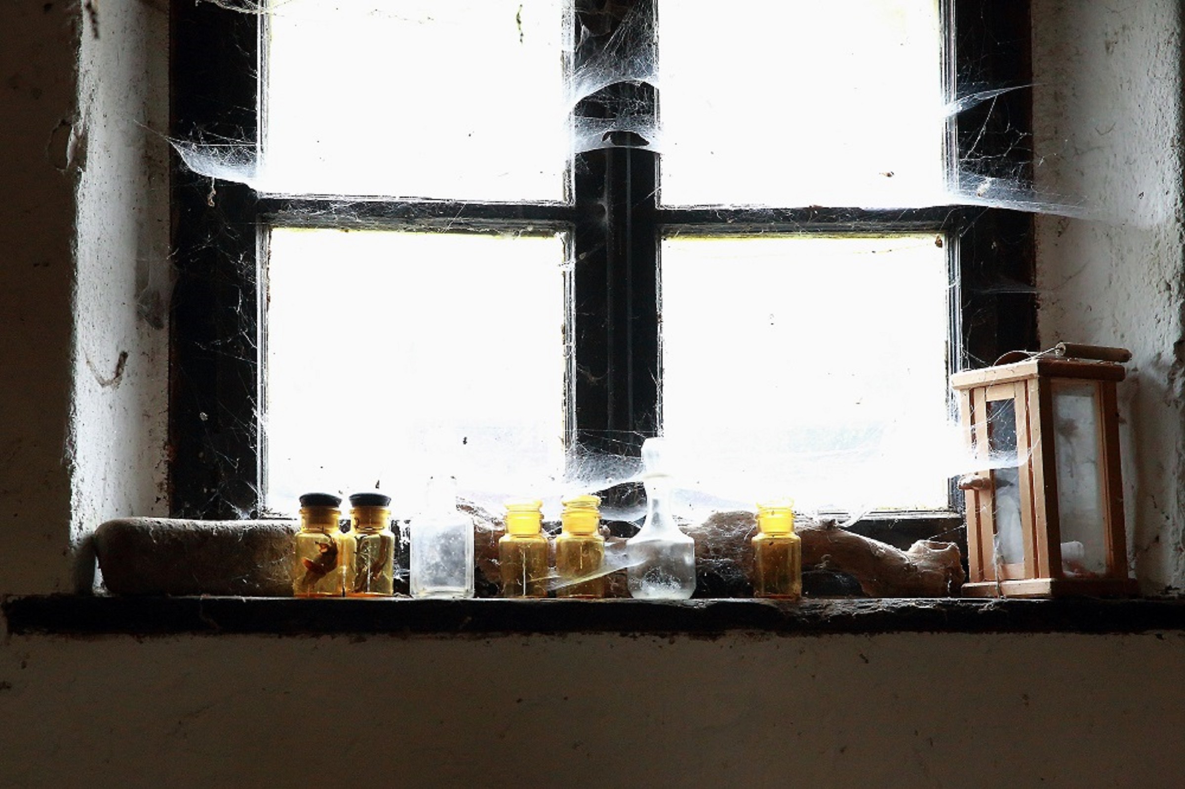 The window on the courtyard