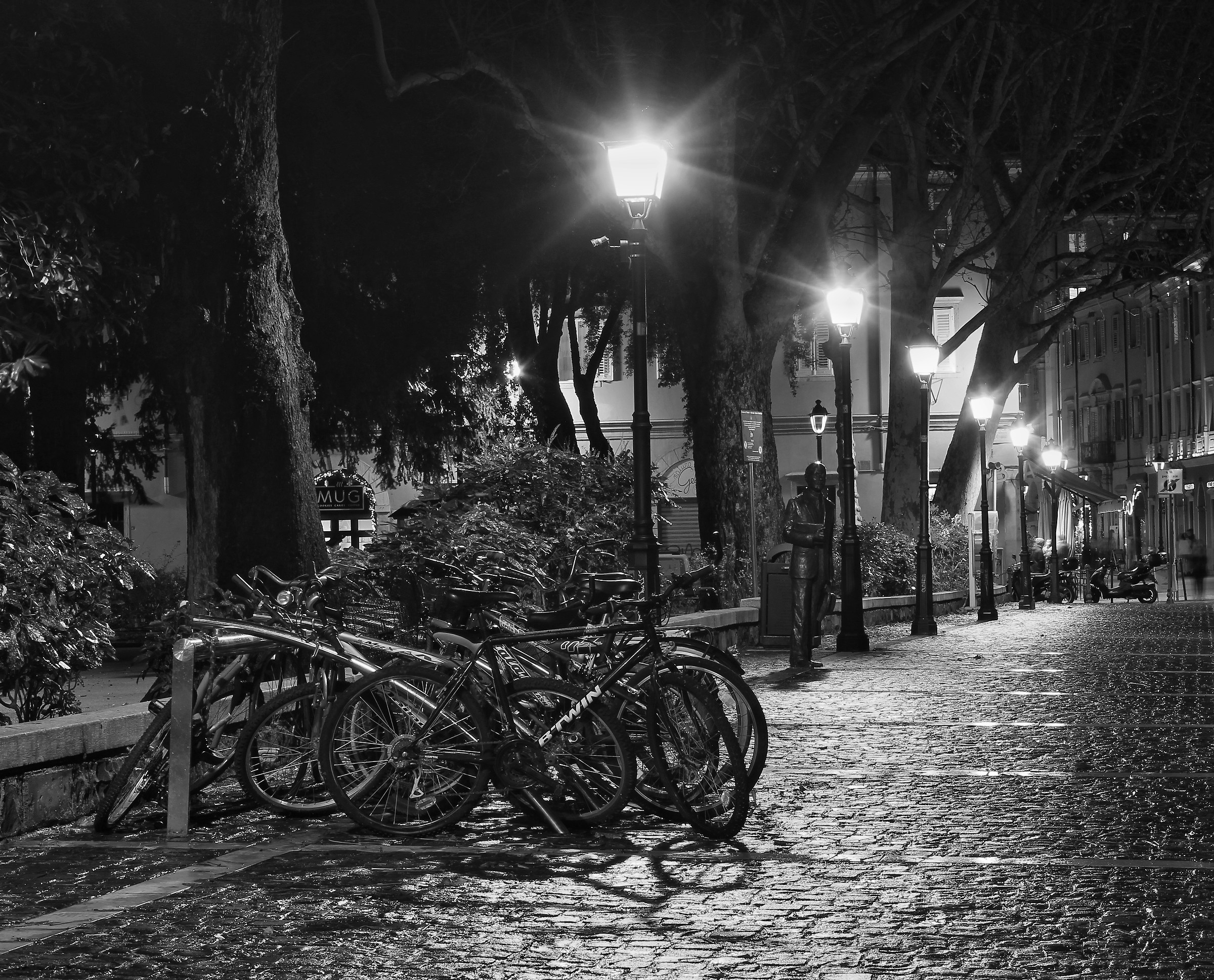 Piazza Attilio Hortis