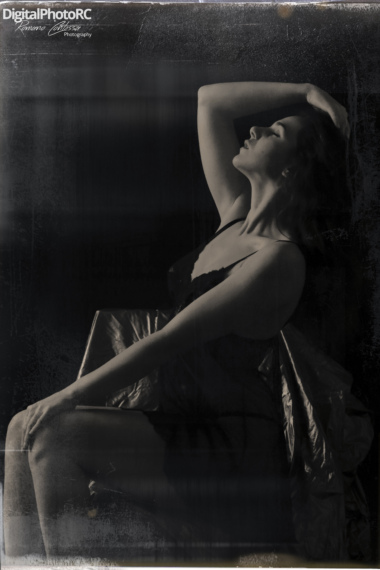 Martina - Old style shot