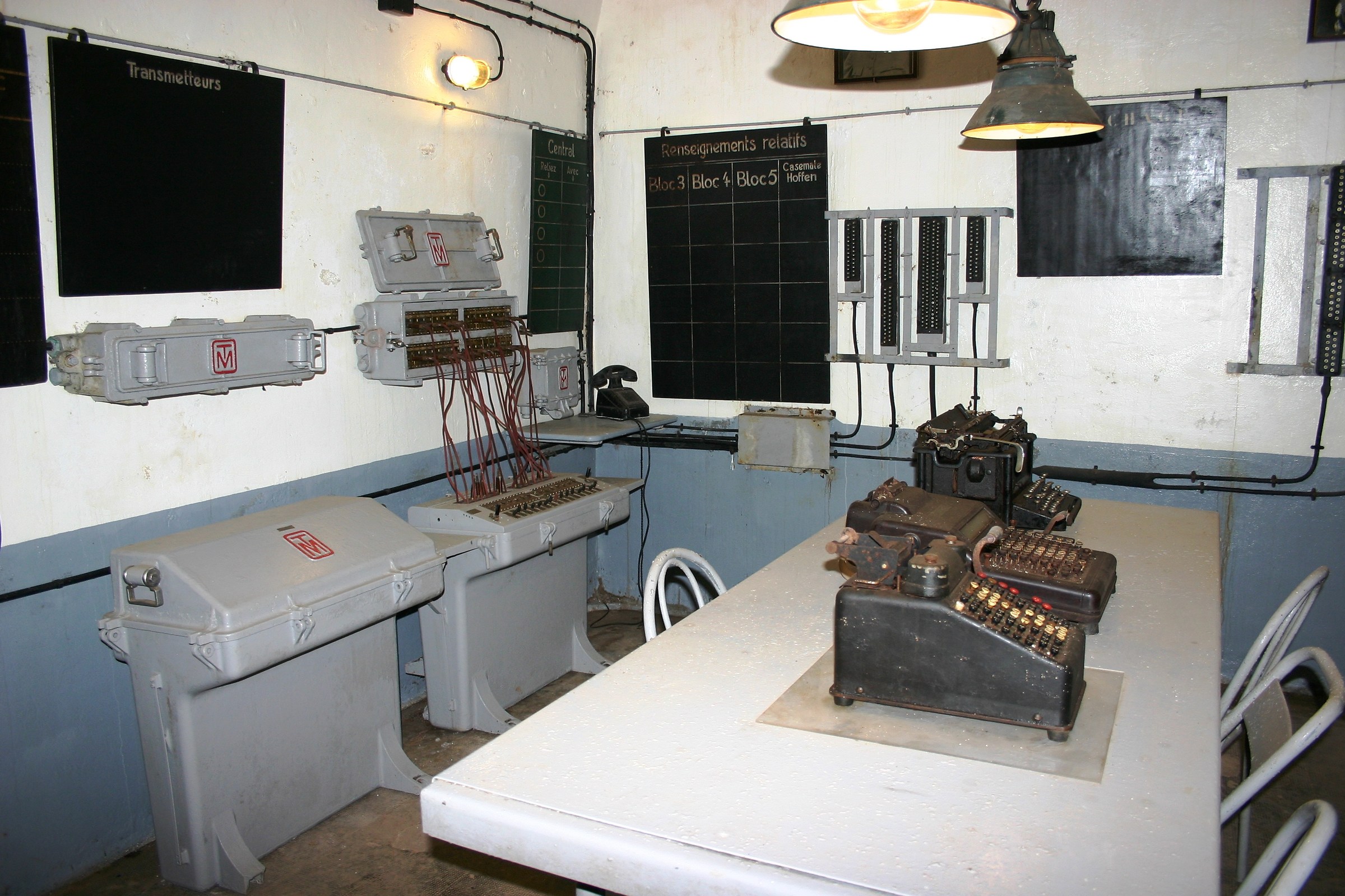 in the bowels of the Maginot line (transmis command room