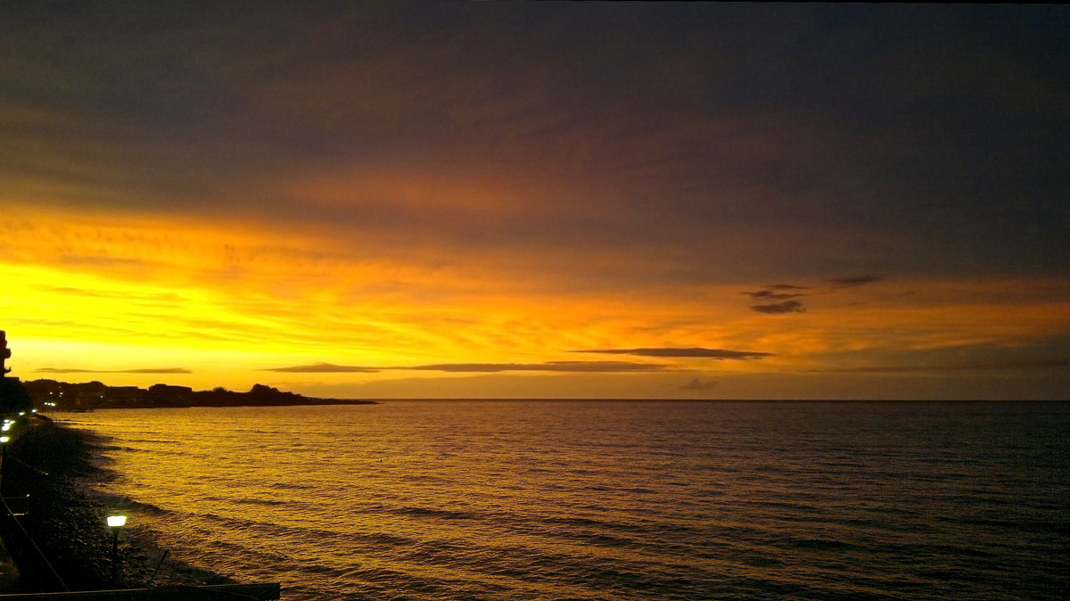 Un tramonto surreale...