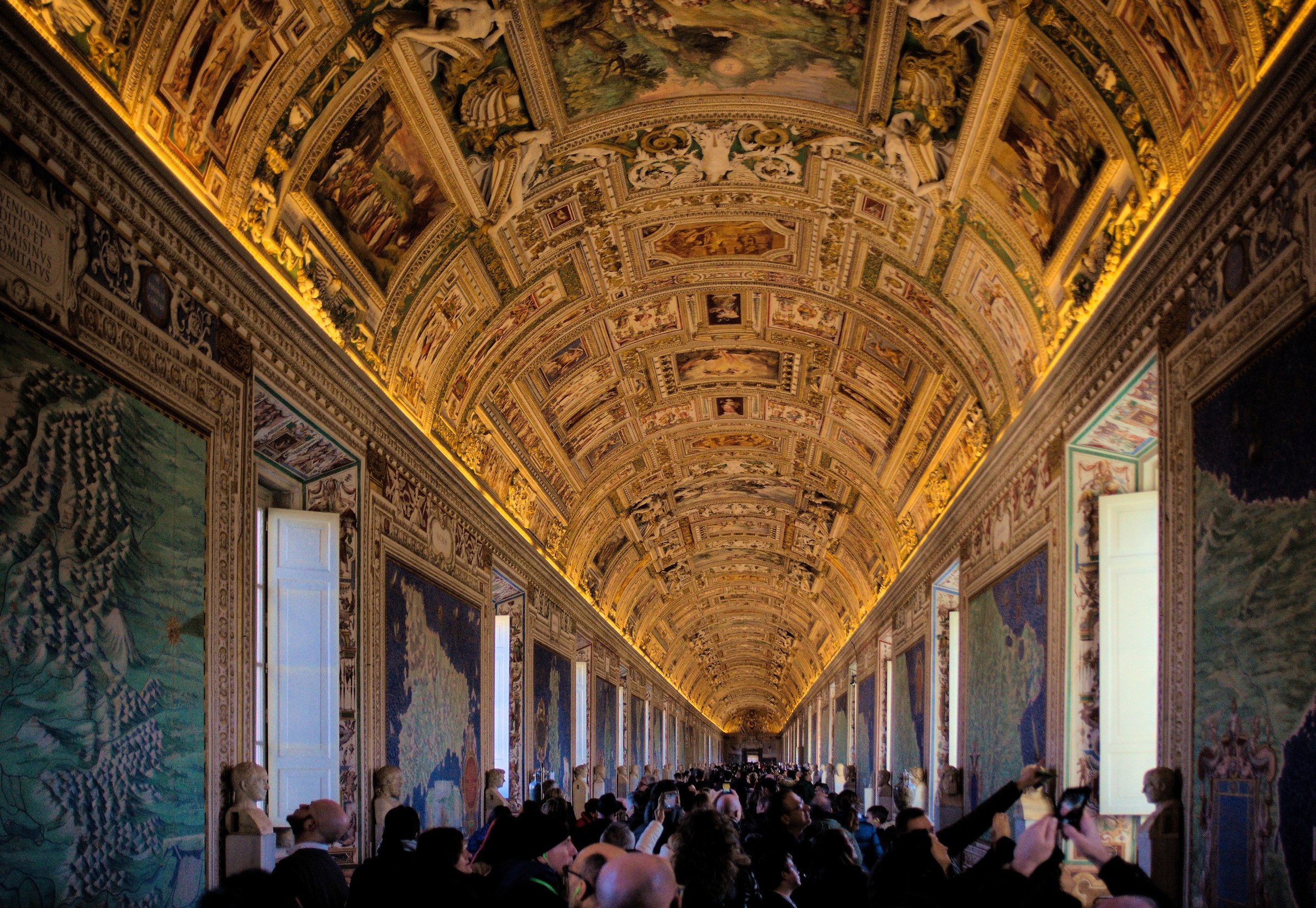 Roma / Musei vaticani sala carte geografiche