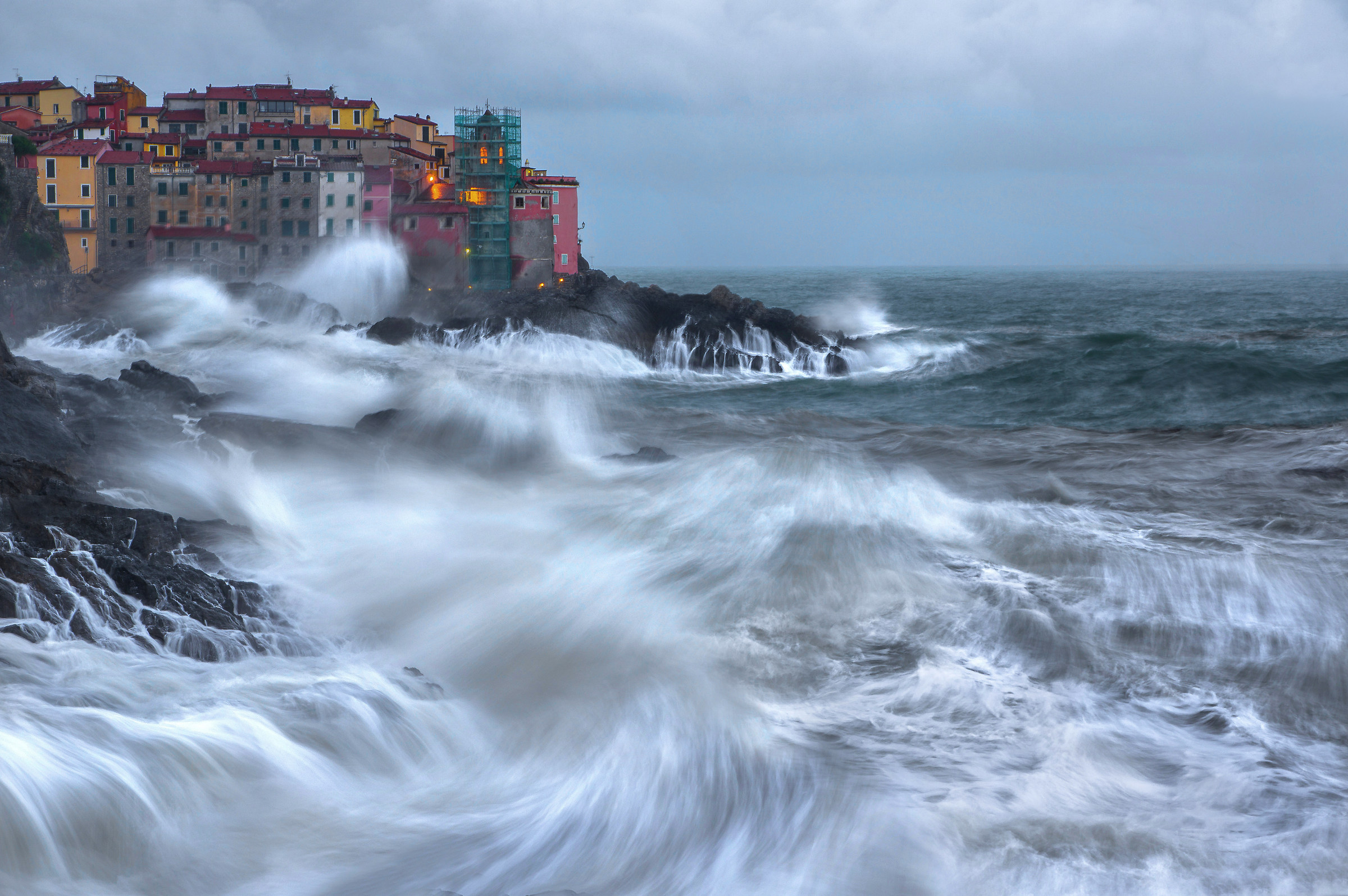 The dance of the sea