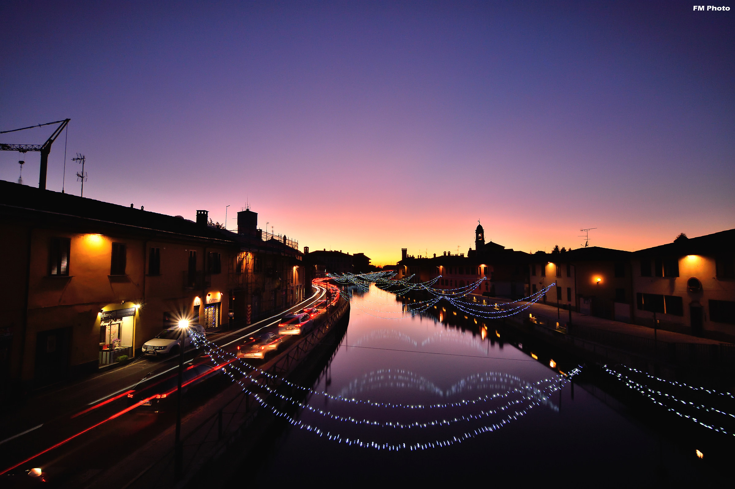 Tramonto sul Naviglio Grande