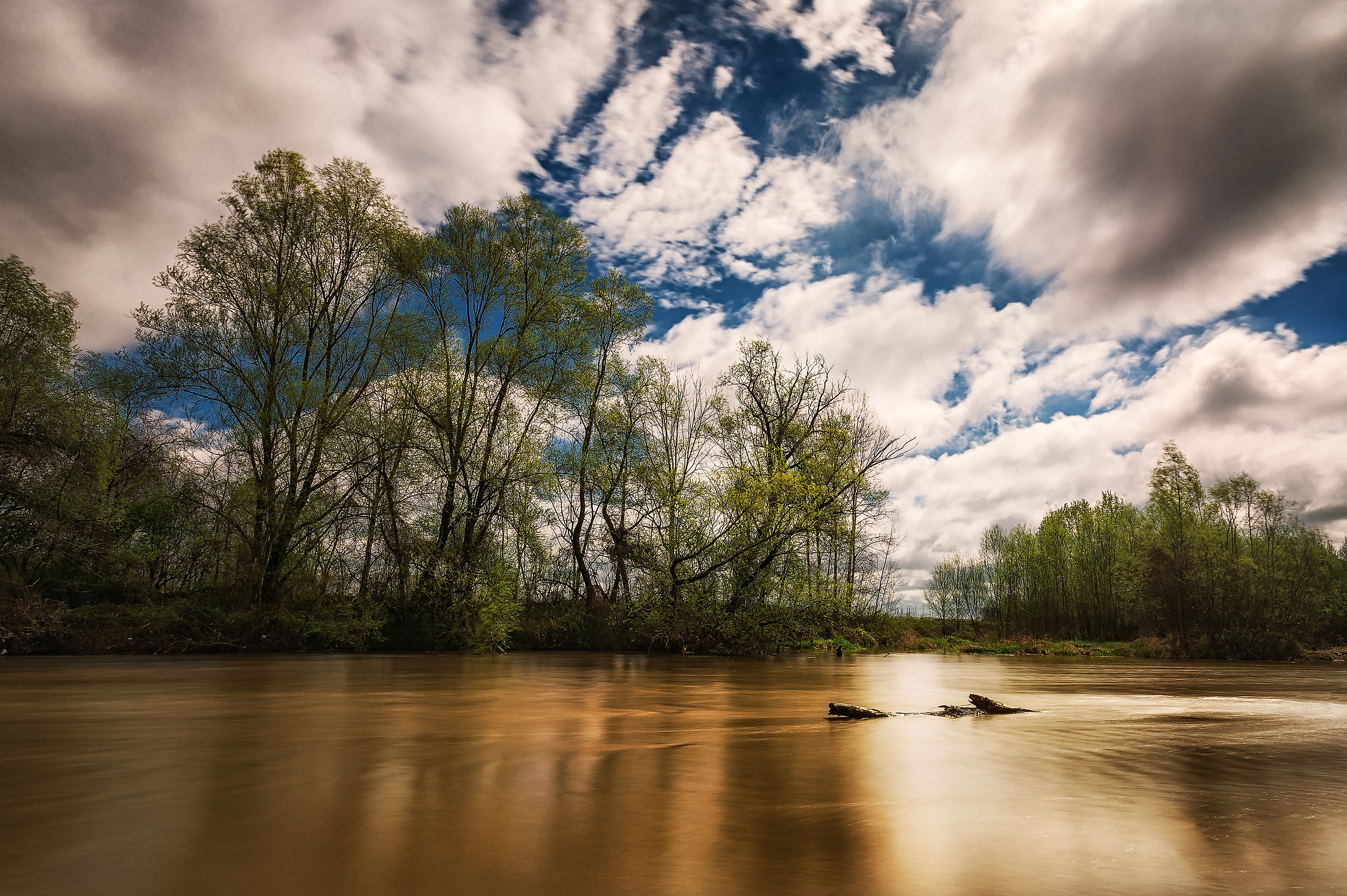 Torrente Maira in piena
