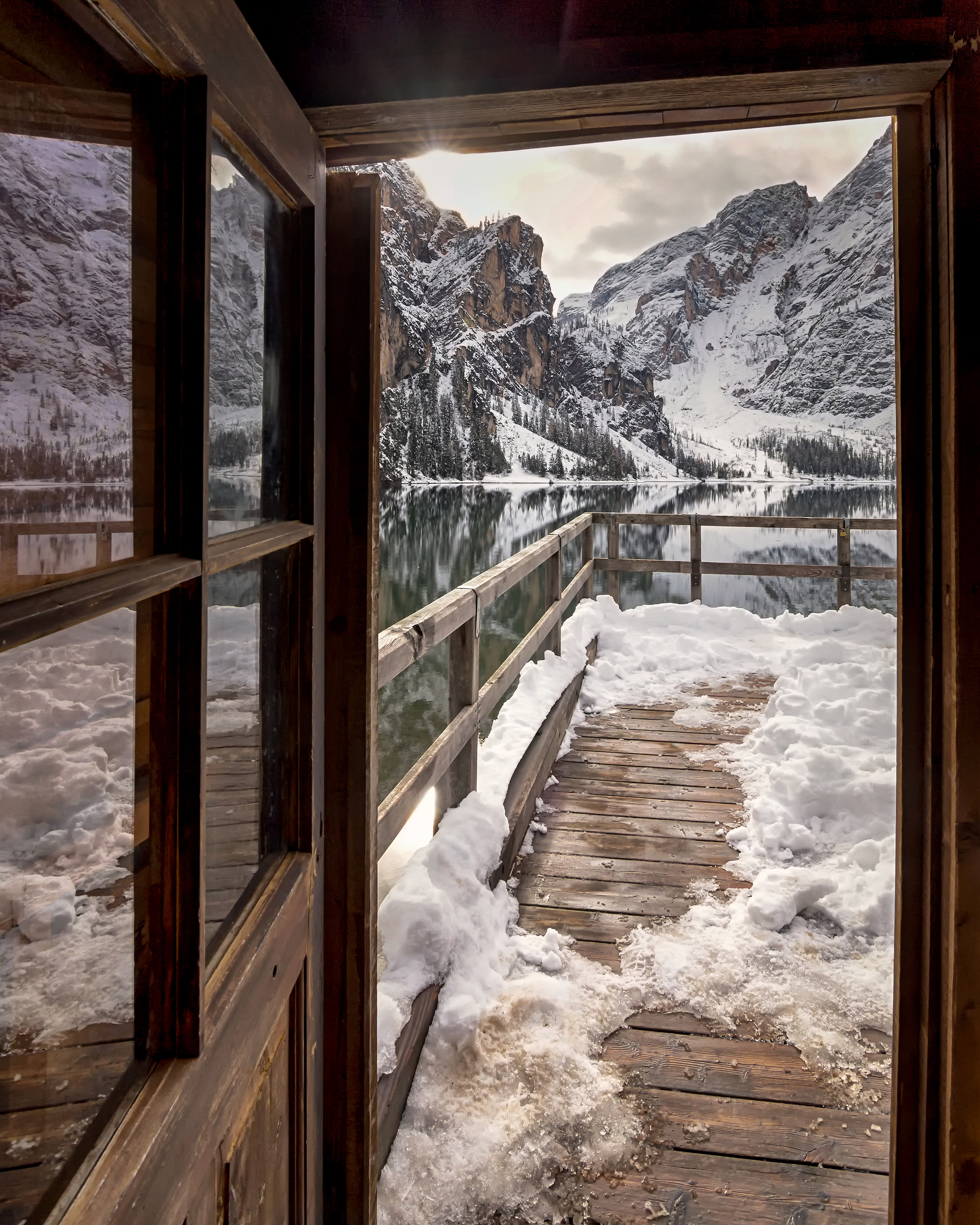 Una porta sul Lago di Braies