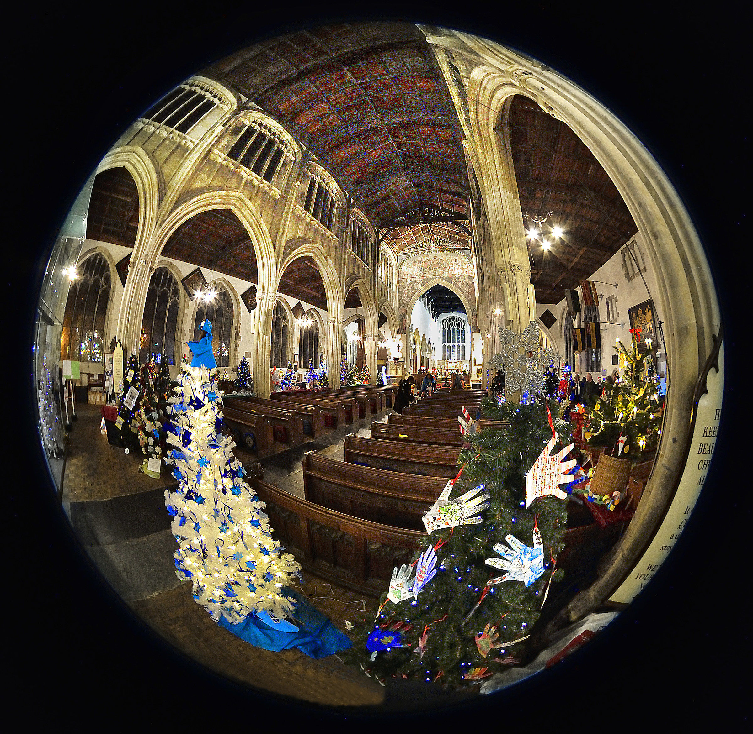 Buon Natale a tutti su Juza!