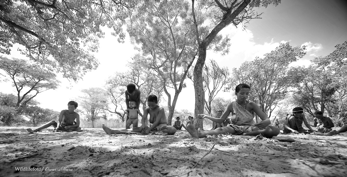 Popolo San antichi cacciatori/raccoglitori dell'Africa