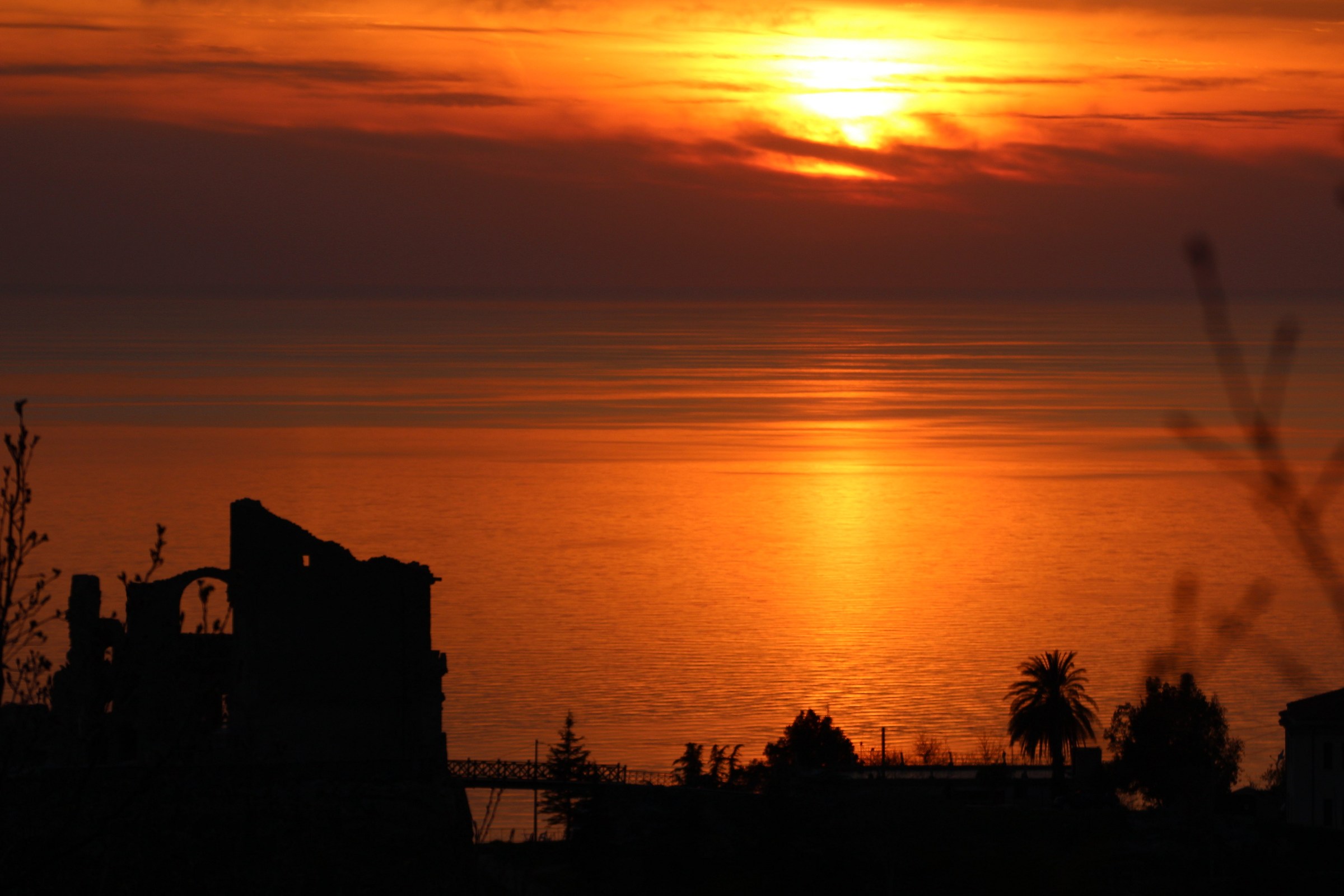 Tramonto Fiumefreddo Bruzio Castello della Valle